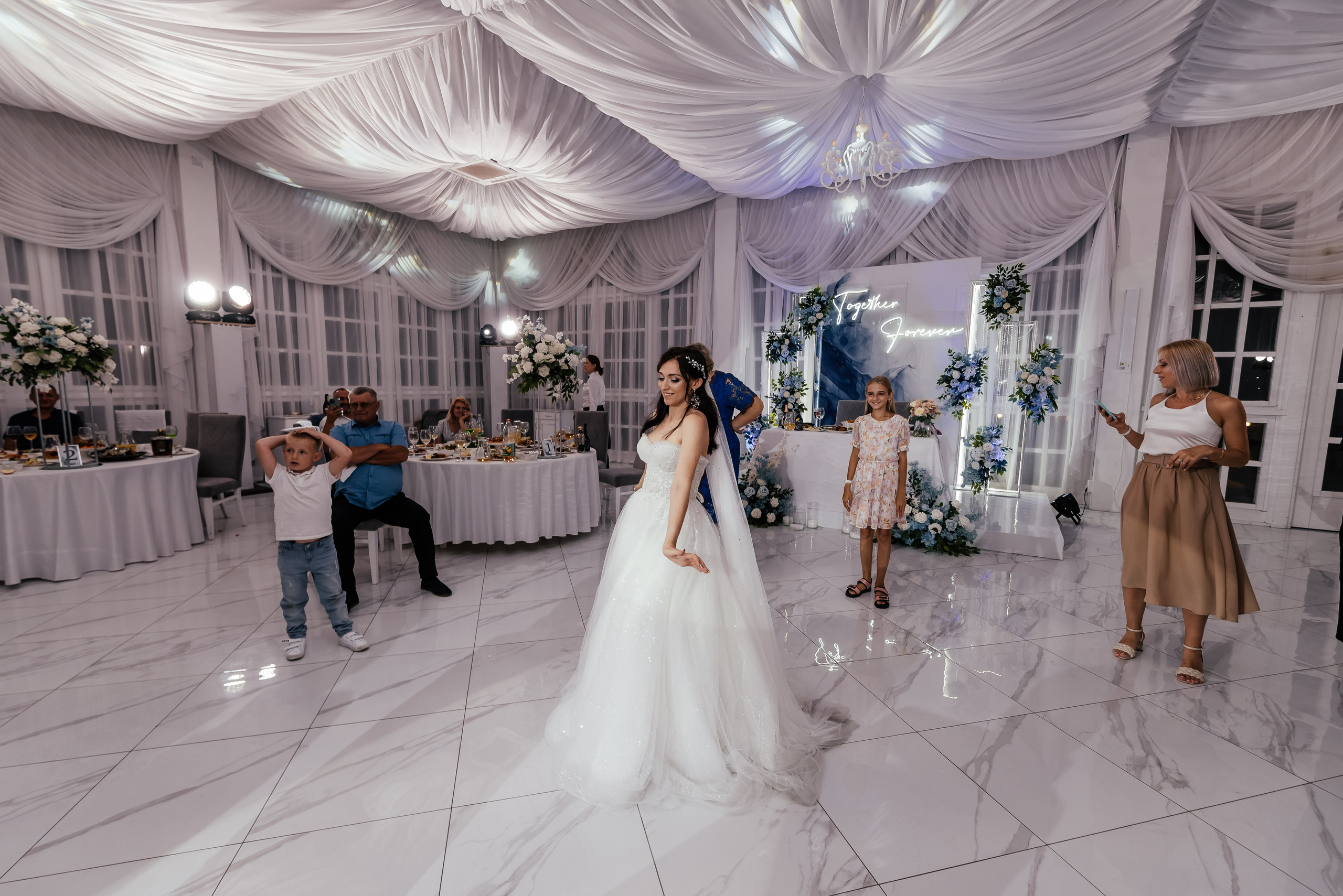 Евгений и Анастасия. Свадебный фотограф в Ростове Александра Груздева