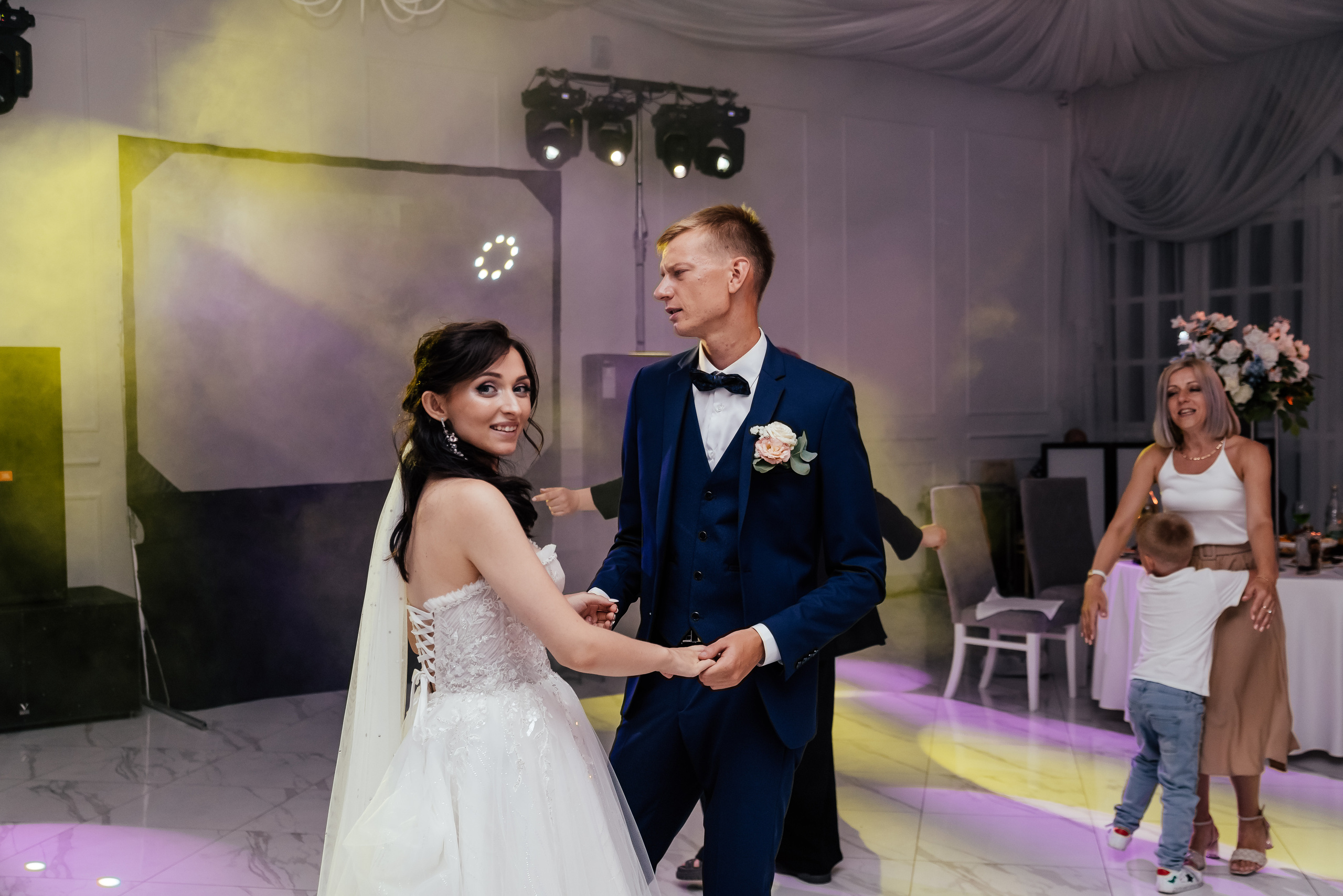 Евгений и Анастасия. Свадебный фотограф в Ростове Александра Груздева