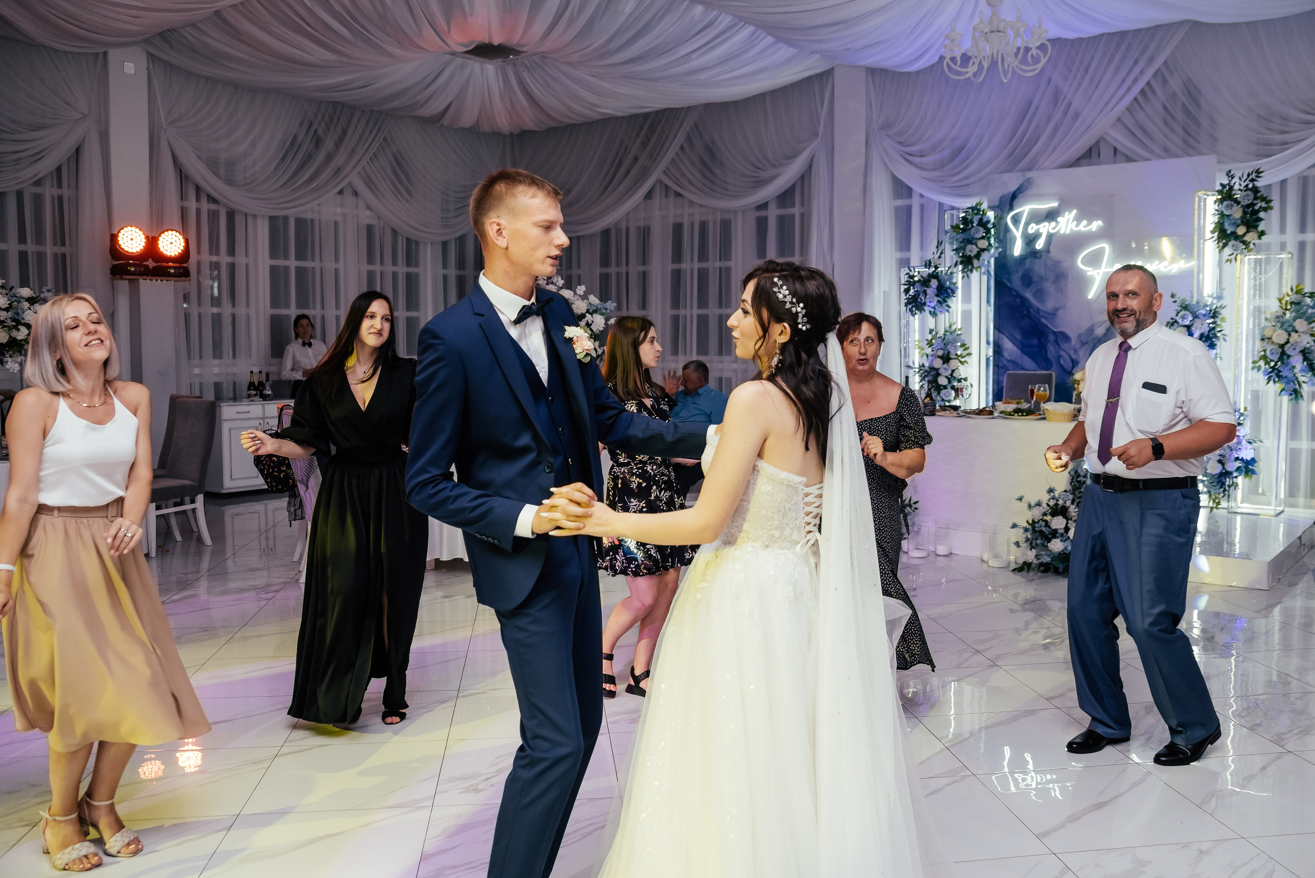 Евгений и Анастасия. Свадебный фотограф в Ростове Александра Груздева