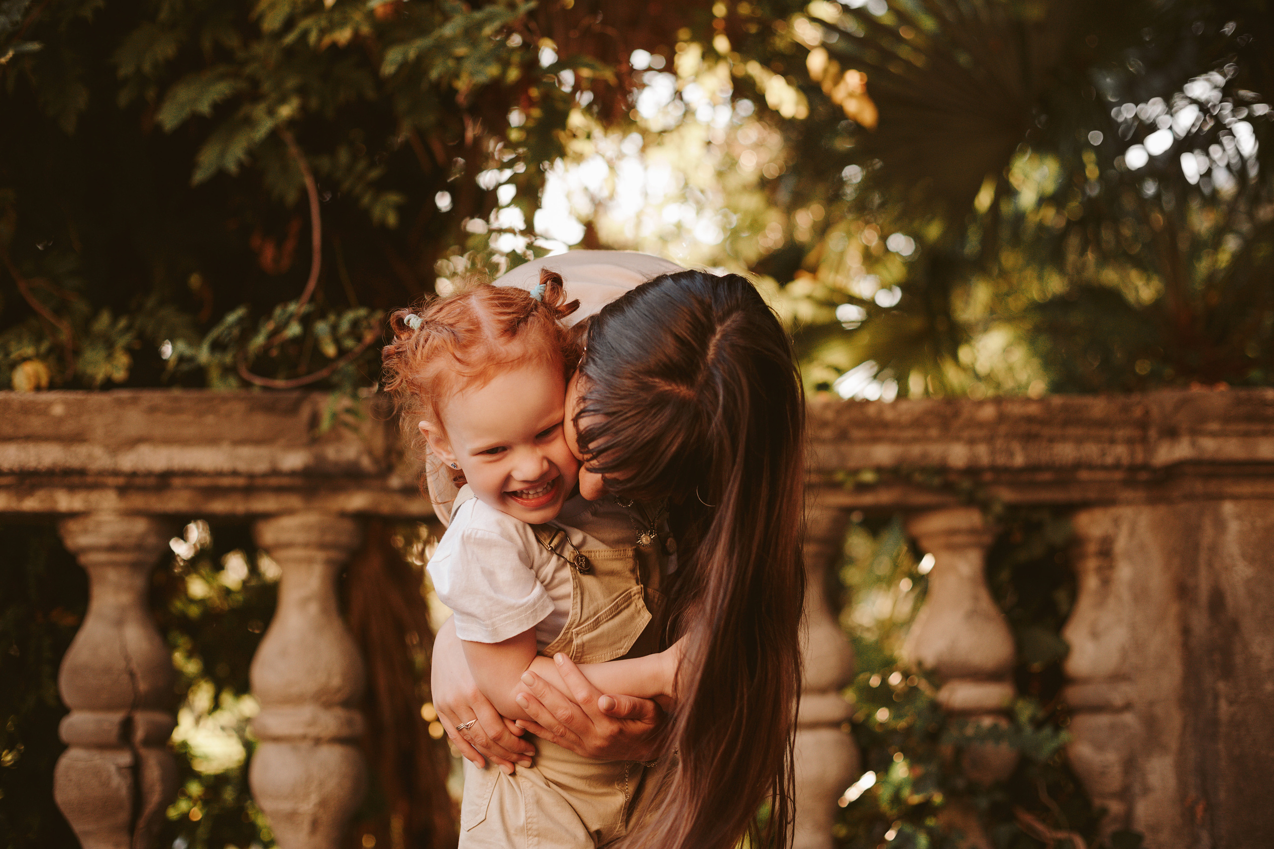 Санаторий Орджоникидзе. Милана Довгаль - семейный фотограф и видеограф  в Адлере и Сочи