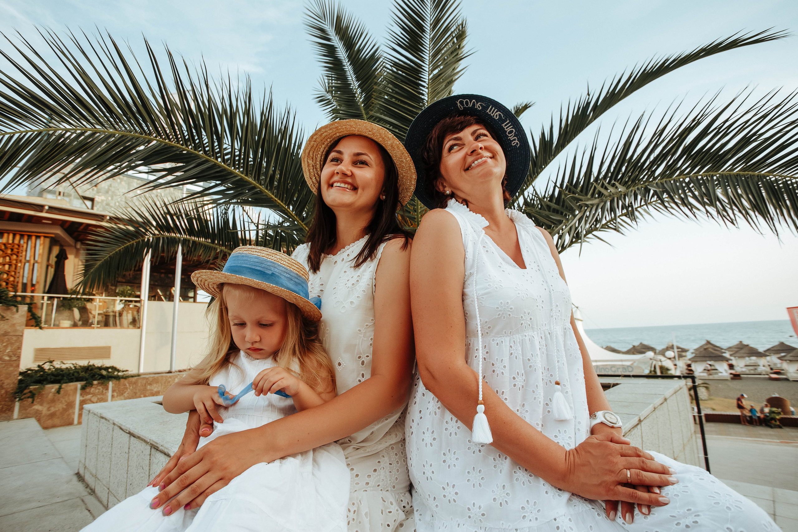 Фотопрогулка «Мандарин». Милана Довгаль - семейный фотограф и видеограф  в Адлере и Сочи