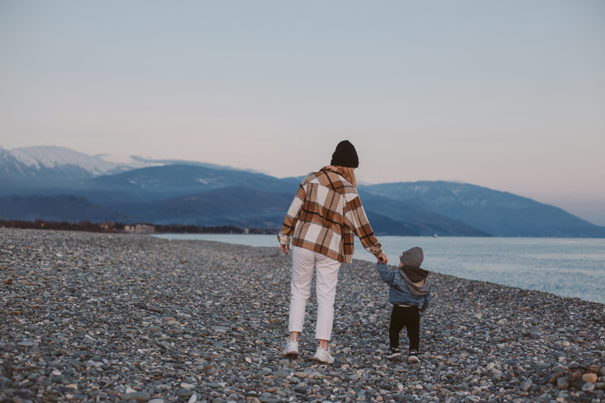 Ксения. Милана Довгаль - семейный фотограф и видеограф  в Адлере и Сочи