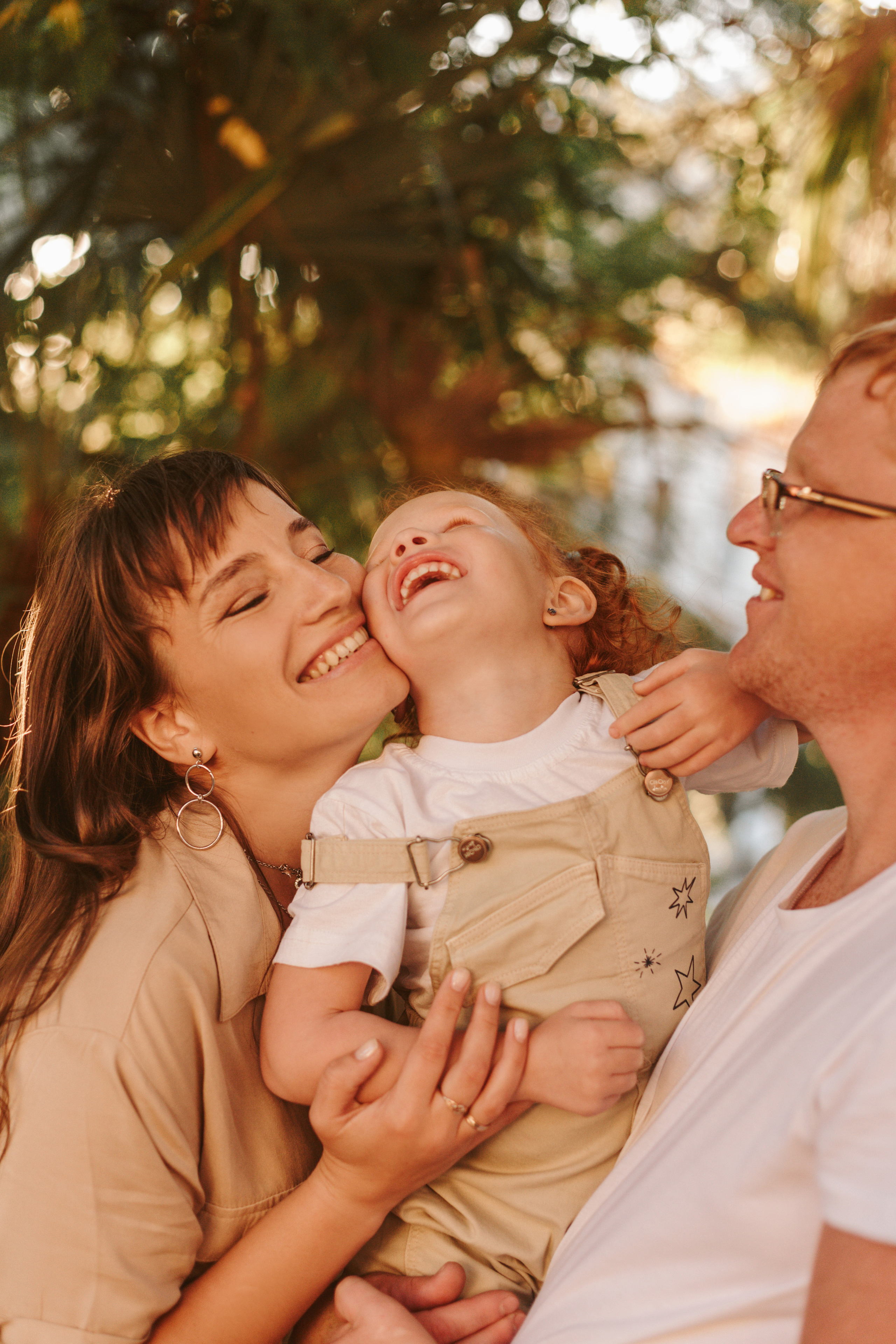 Санаторий Орджоникидзе. Милана Довгаль - семейный фотограф и видеограф  в Адлере и Сочи