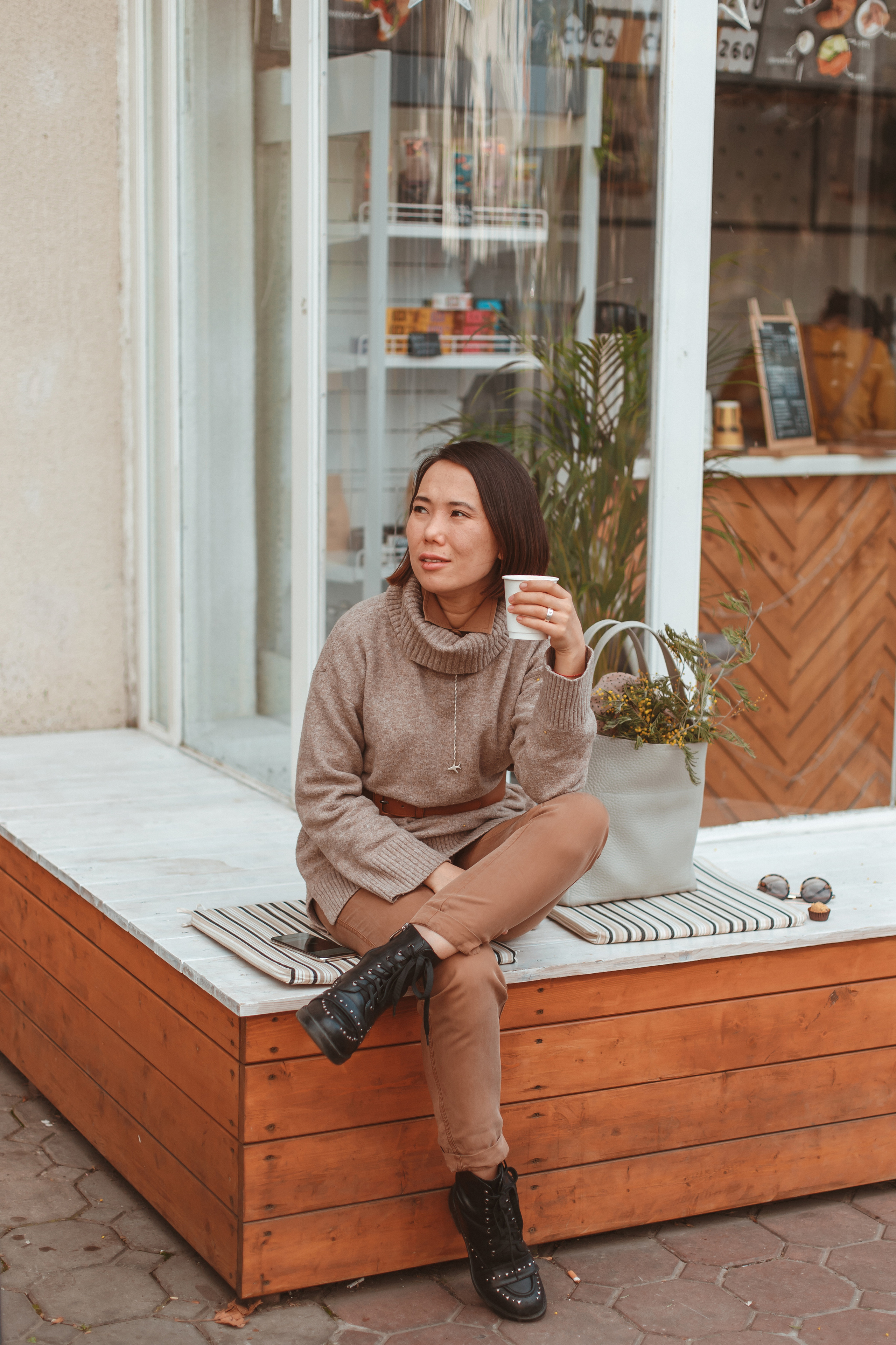 Прогулка по ул. Навагинской. Милана Довгаль - семейный фотограф и видеограф  в Адлере и Сочи