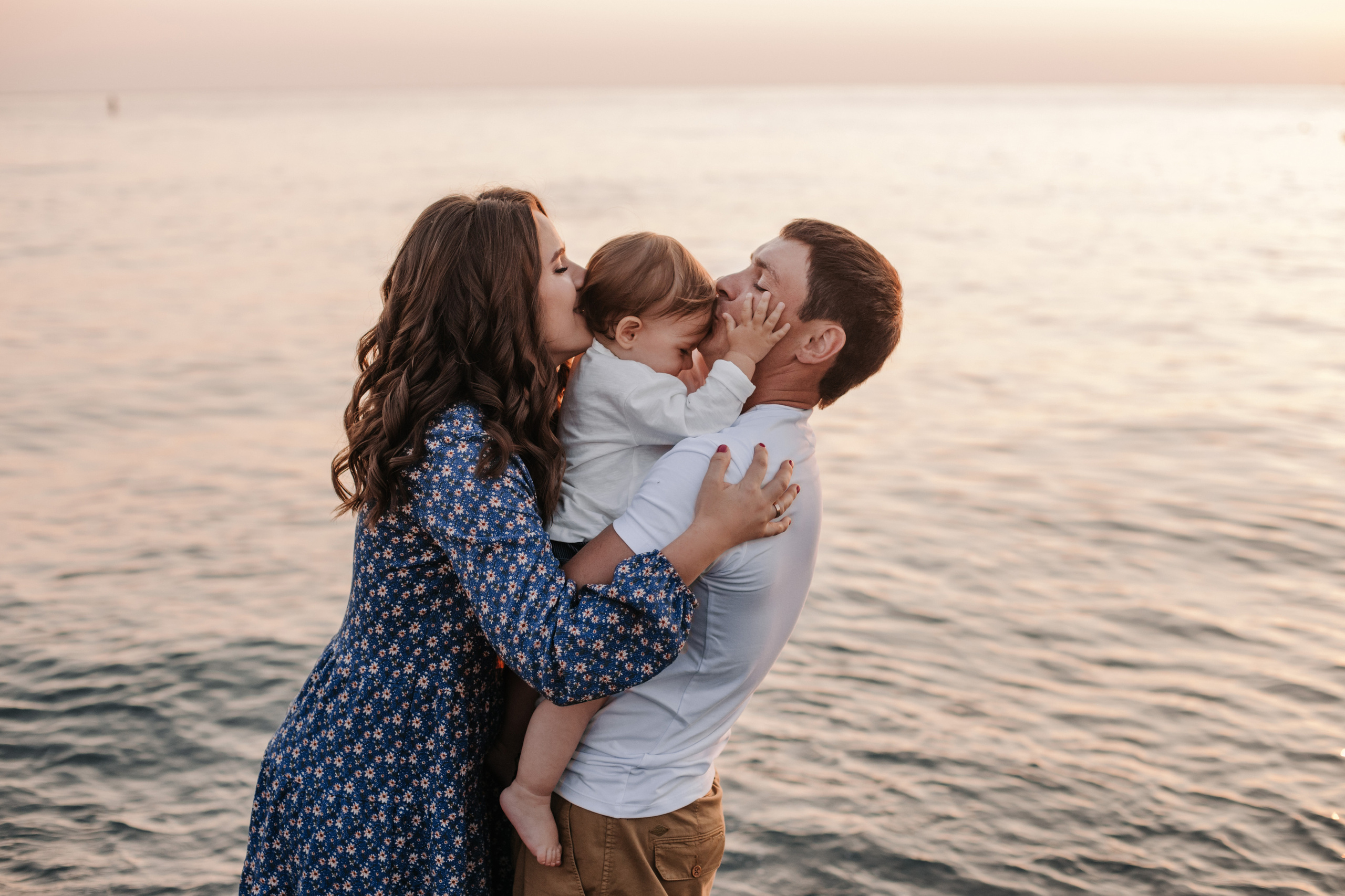 Фотопрогулка «Мандарин». Милана Довгаль - семейный фотограф и видеограф  в Адлере и Сочи