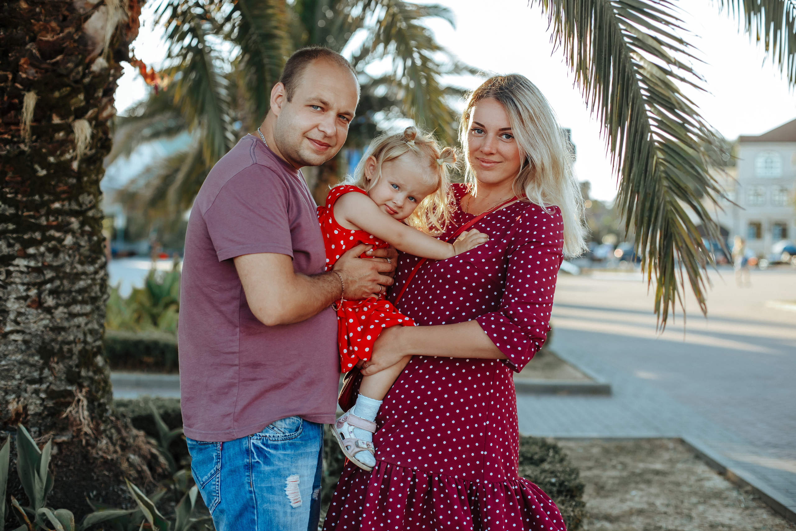 ПАЛЬМЫ+МОРЕ. Милана Довгаль - семейный фотограф и видеограф  в Адлере и Сочи