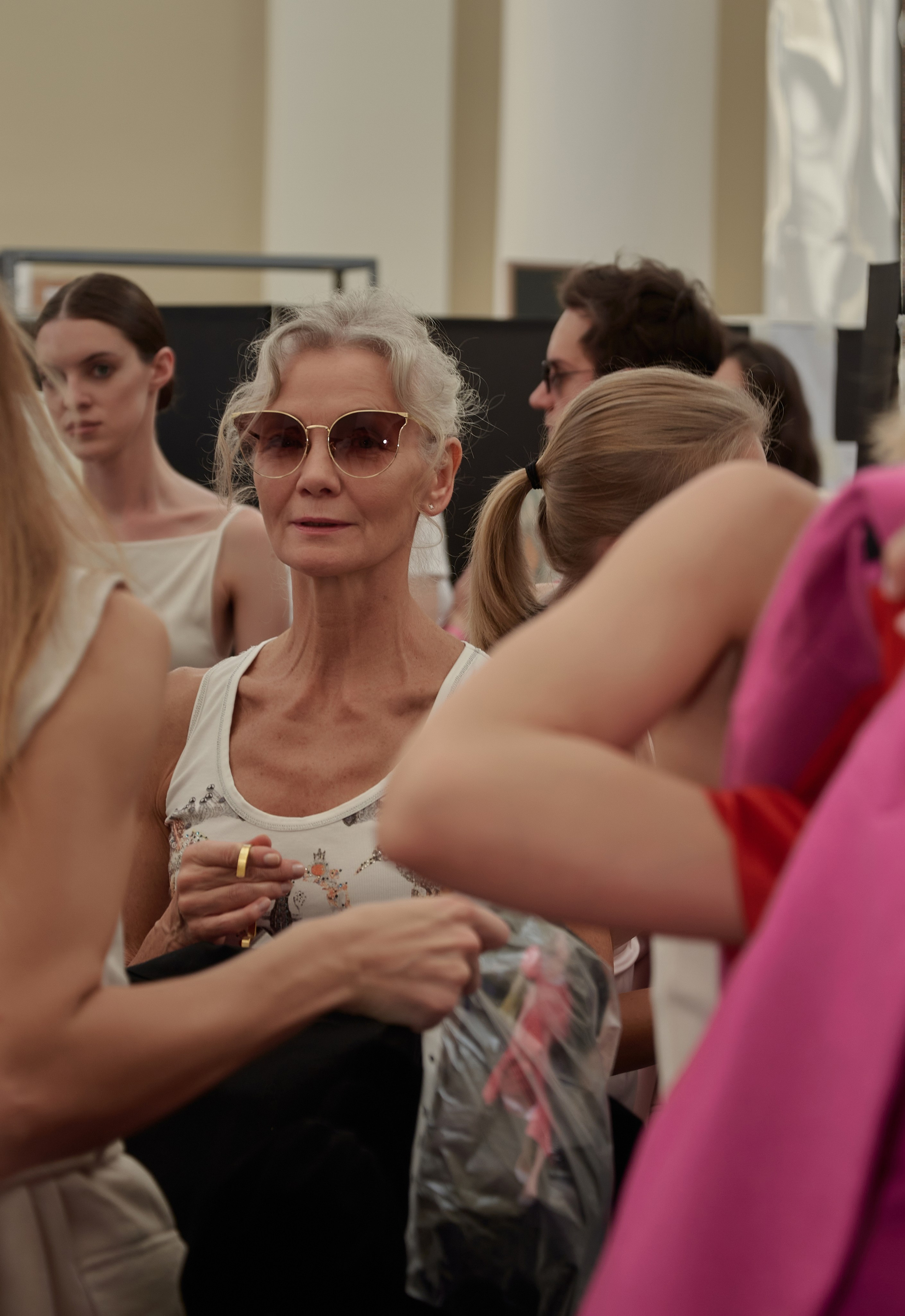 Backstage с показа ALENA COJOCARU RFW 2025. Наталия Дианова — фотограф для брендов и экспертов в Москве