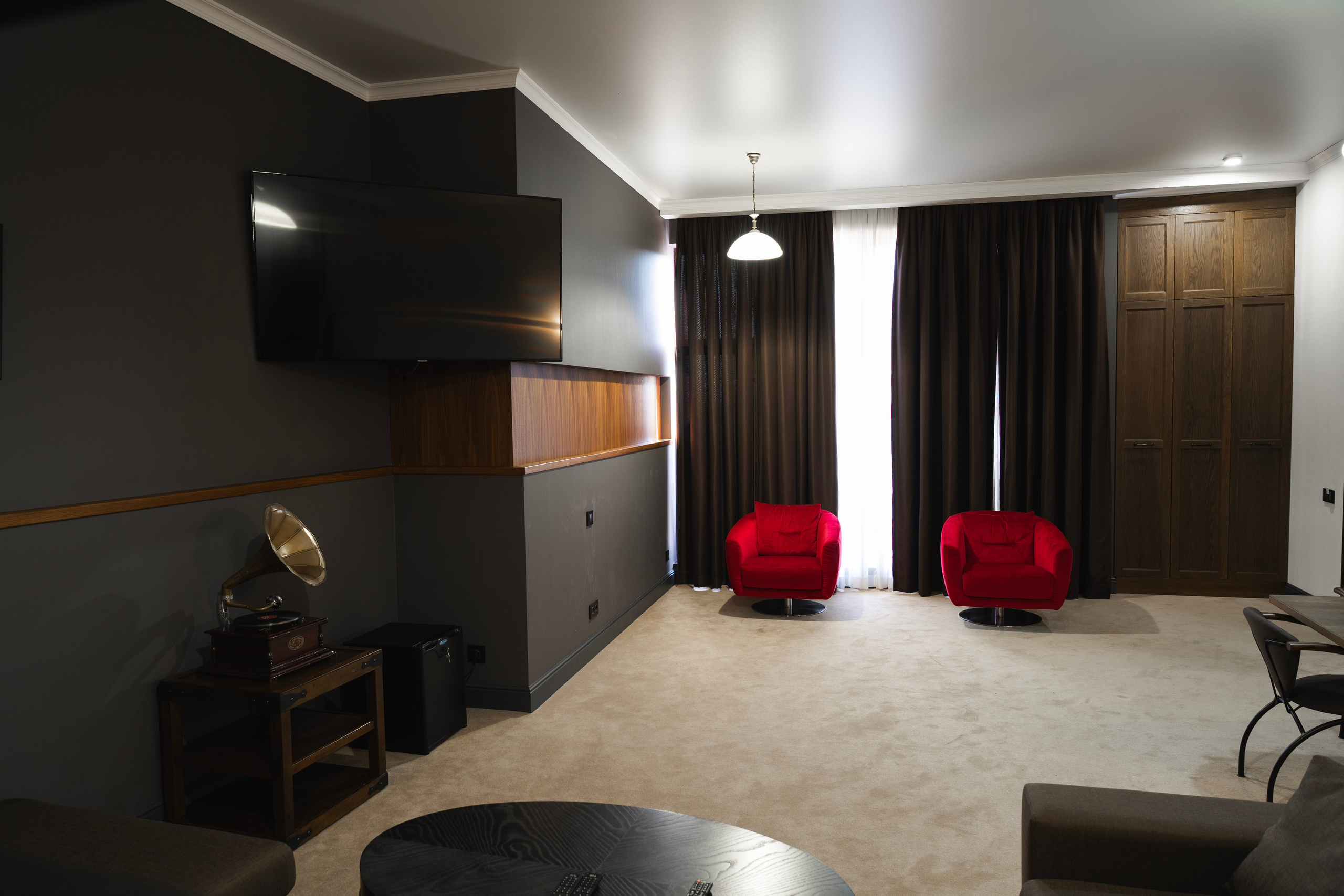 Отель Анана. Главная