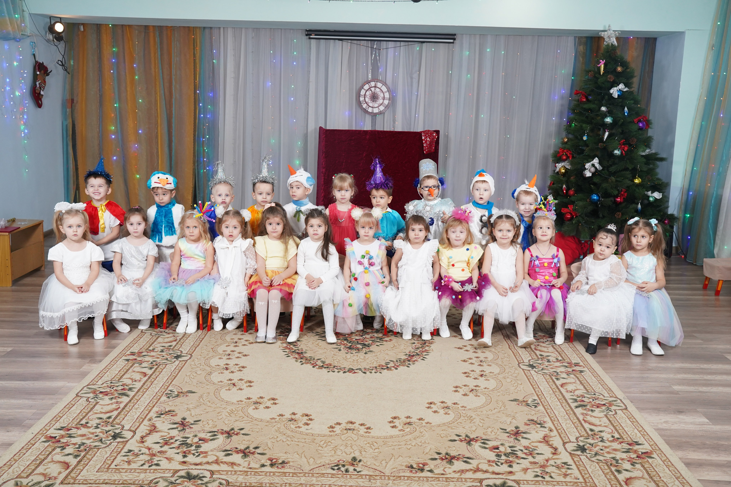 Репортажная съемка /Выпускной//. MEMENTO.Выпускные альбомы, школьные, юбилейные и другие книги. Ростов-на-Дону