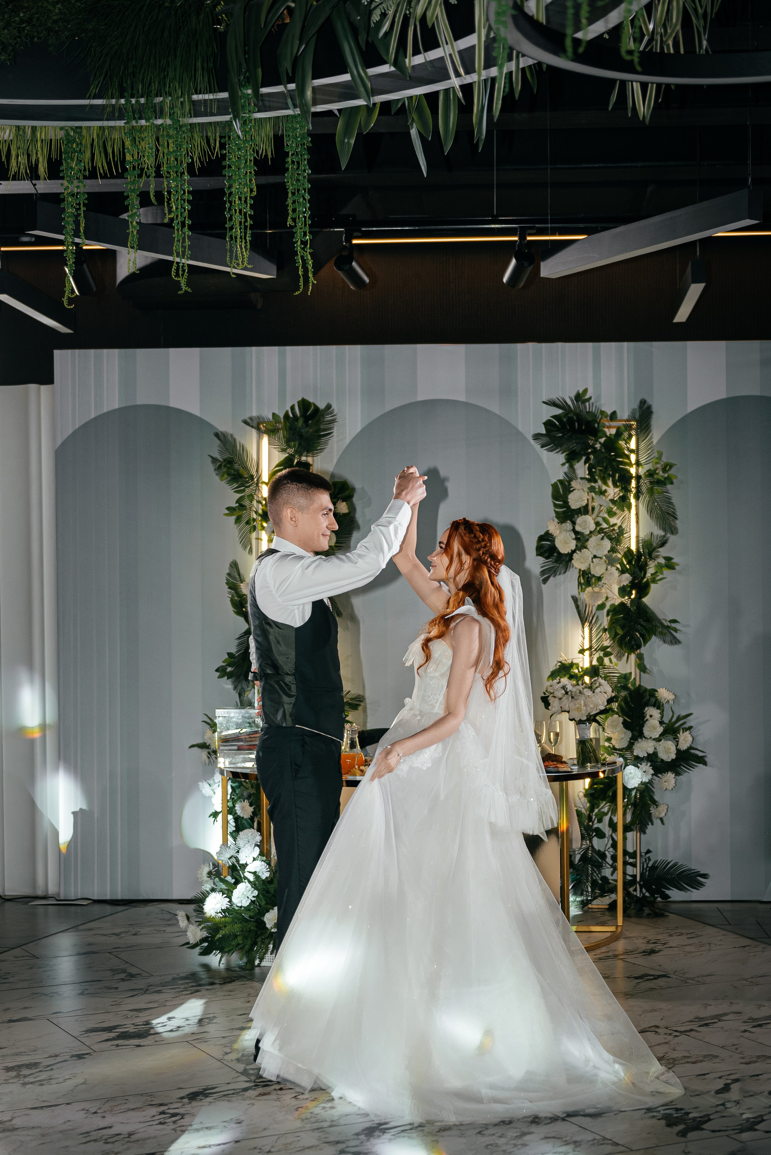 Владислав и Валерия. Свадебный и семейный фотограф в Алексеевке Марина Купреева