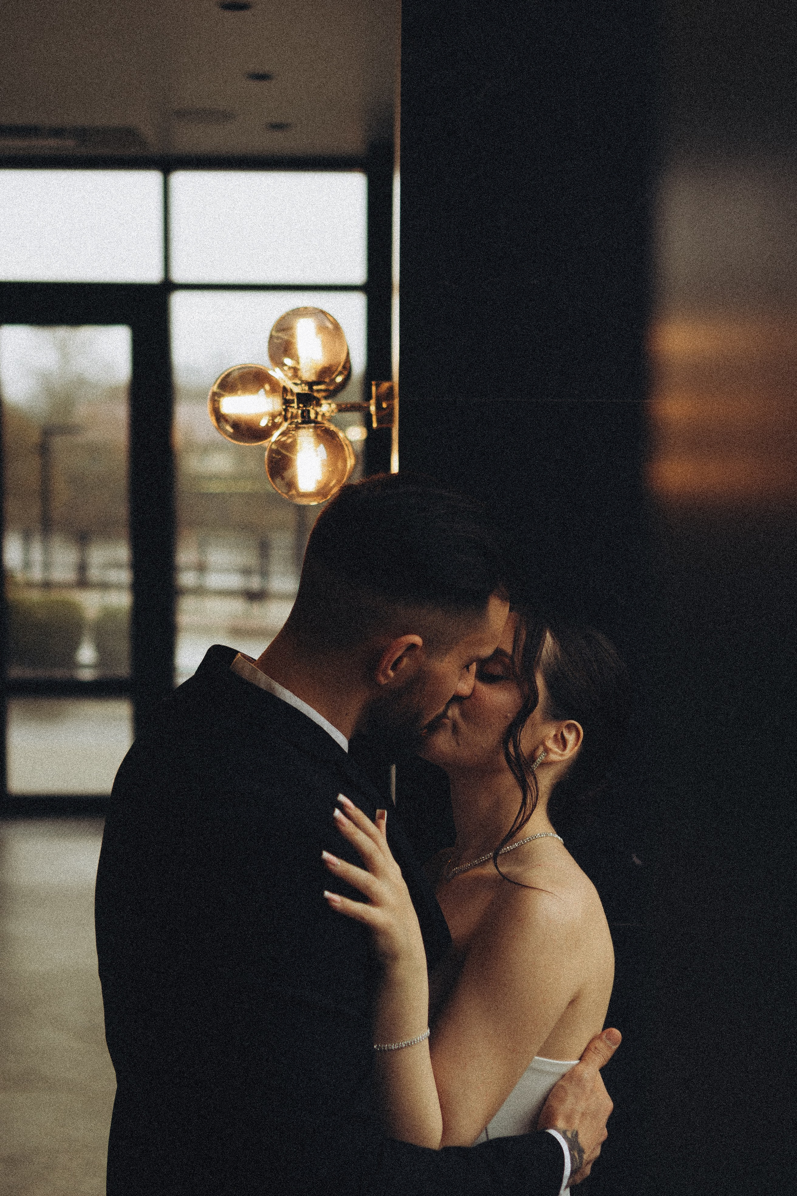 СВАДЕБНАЯ СЬЕМКА СБОРОВ ЖЕНИХА И НЕВЕСТЫ В ОТЕЛЕ И ТАКЖЕ ФОТОСЕССИИЯ В ОТЕЛЕЕ МЕГАПОЛИС БРЯНСК. Профессиональный фотограф, Санкт-Петербург — Виктория Богомолова