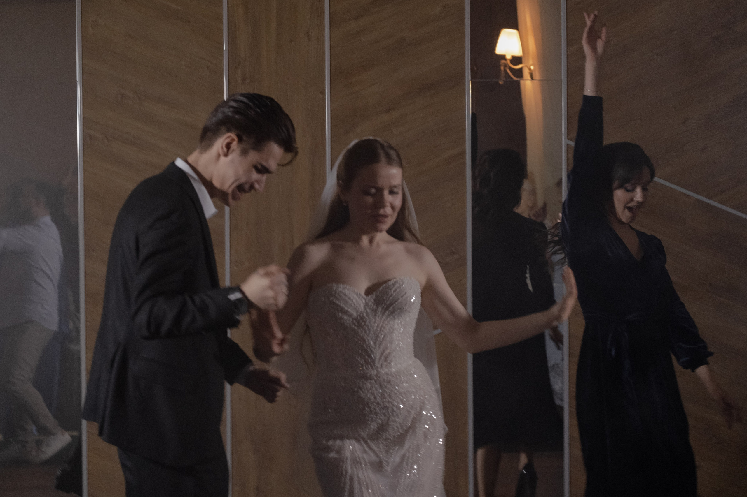 СВАДЕБНЫЙ БАНКЕТ (СНЯТО В СИБИРЕ В НИЖНЕВАРТОВСКЕ). Профессиональный фотограф, Санкт-Петербург — Виктория Богомолова