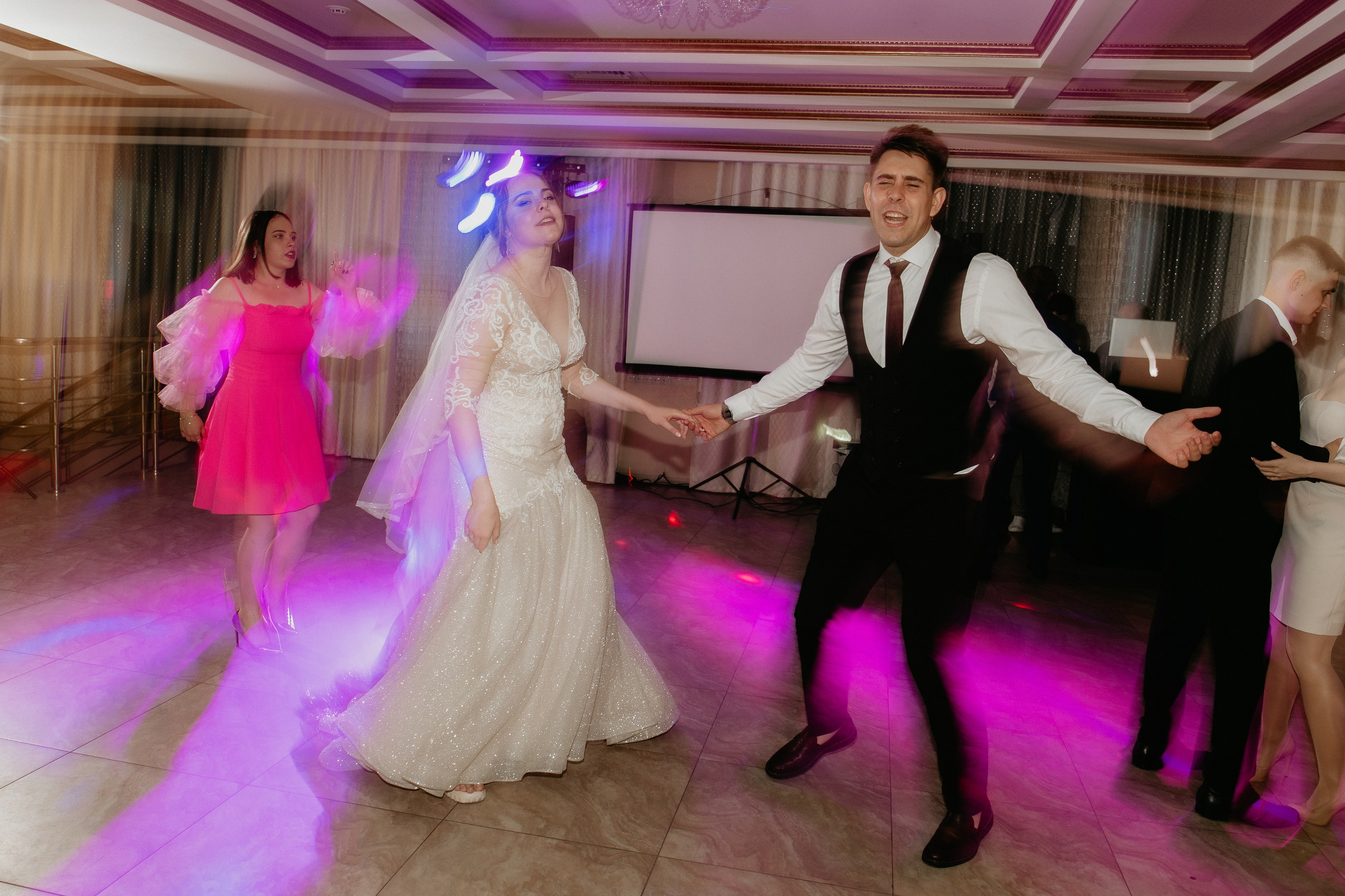 Эвелина и Алекс. Алена Бадамшина — свадебный фотограф Воронеж / Москва