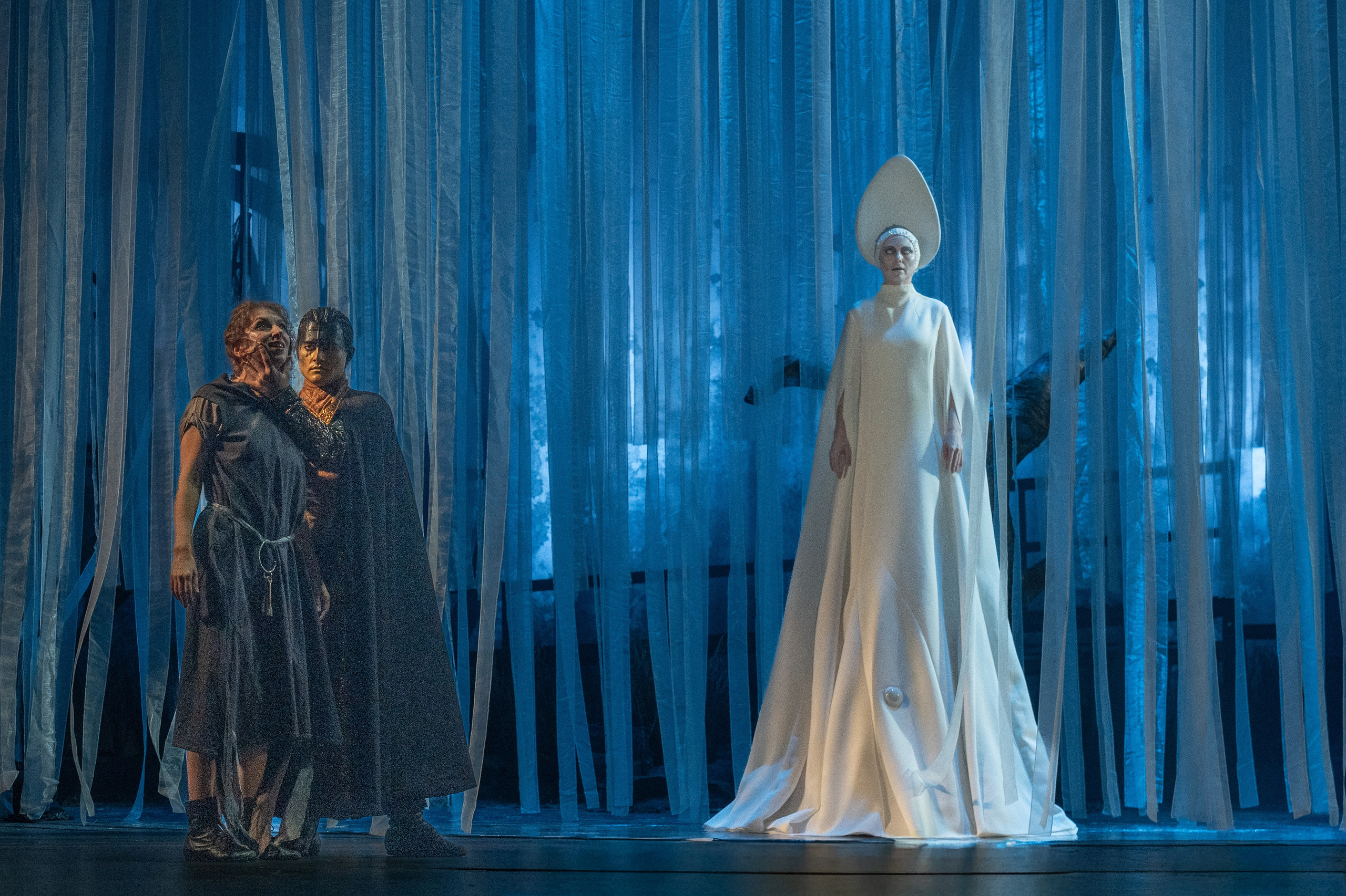 Алтайский молодёжный театр: Яга. Сайт фотографа Сергея Абрамова