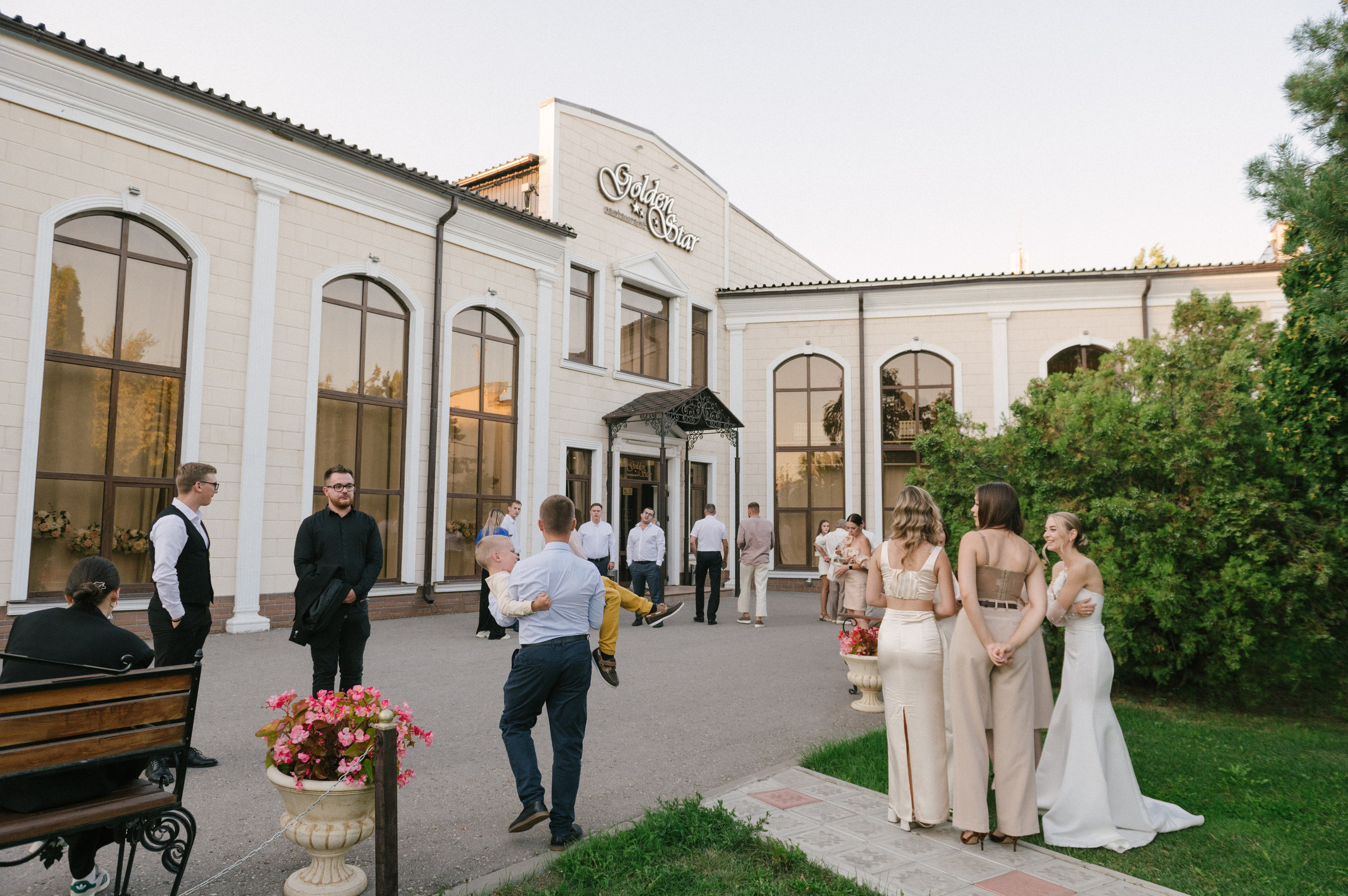 Полина и Александр. Светлана Варфоломеева, женский и свадебный фотограф в Саратове