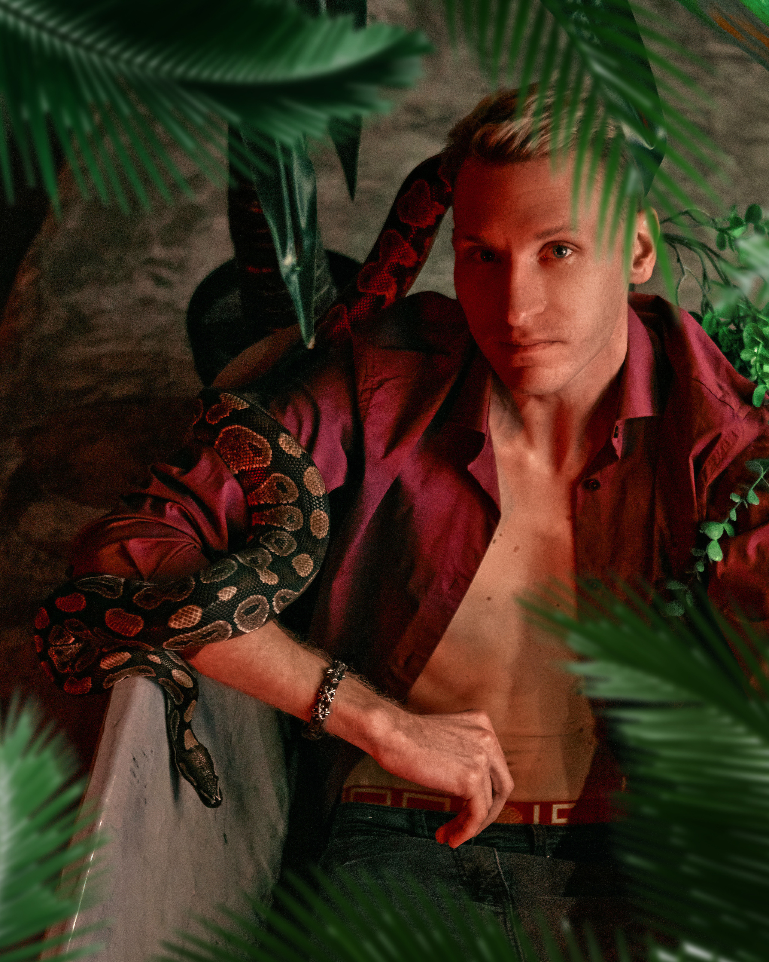 DENIS x SERPENT. ANDY KIN Мужской и ню-фотограф в Москве