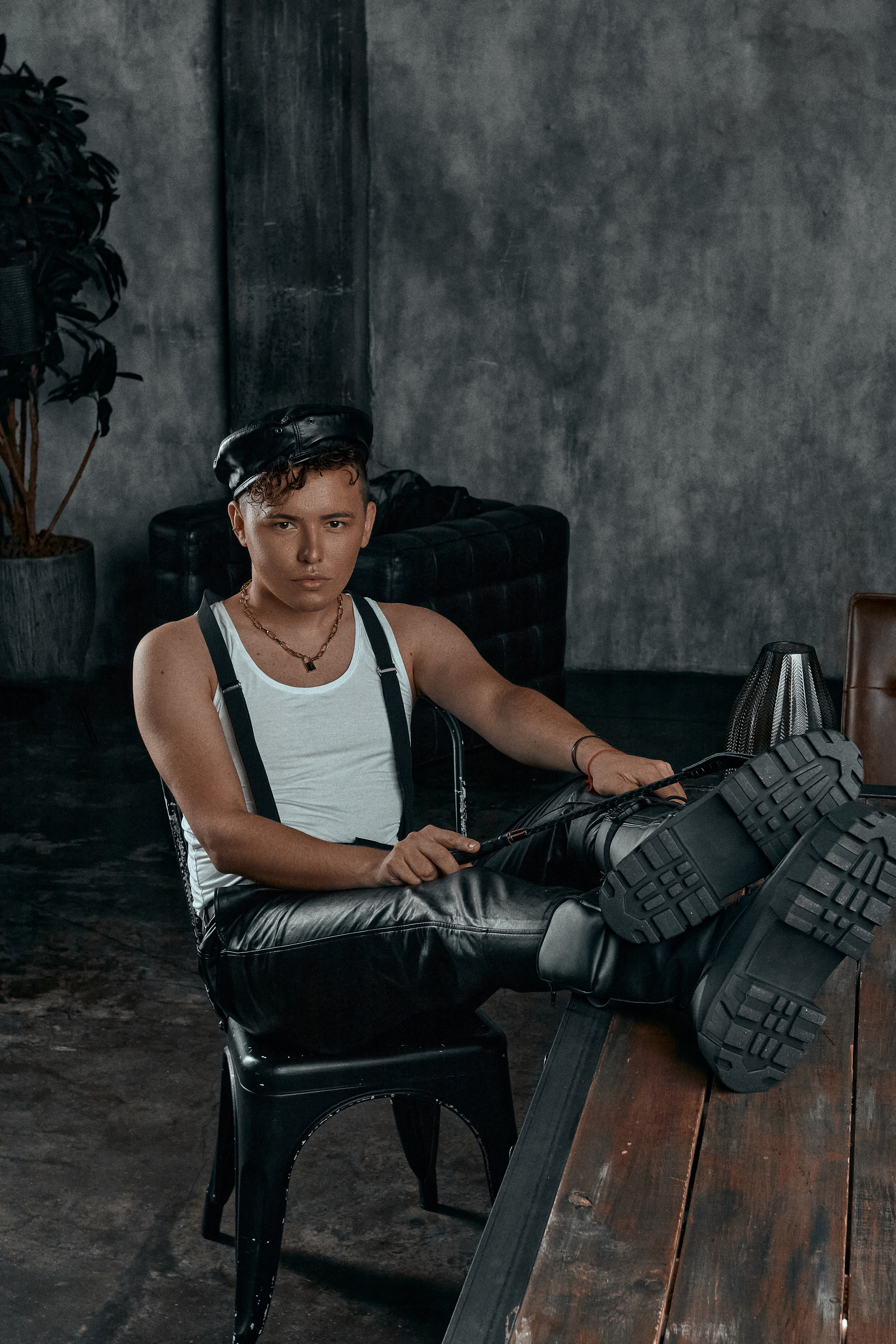 ARTEM x TOMOFFINLAND. ANDY KIN Мужской и ню-фотограф в Москве