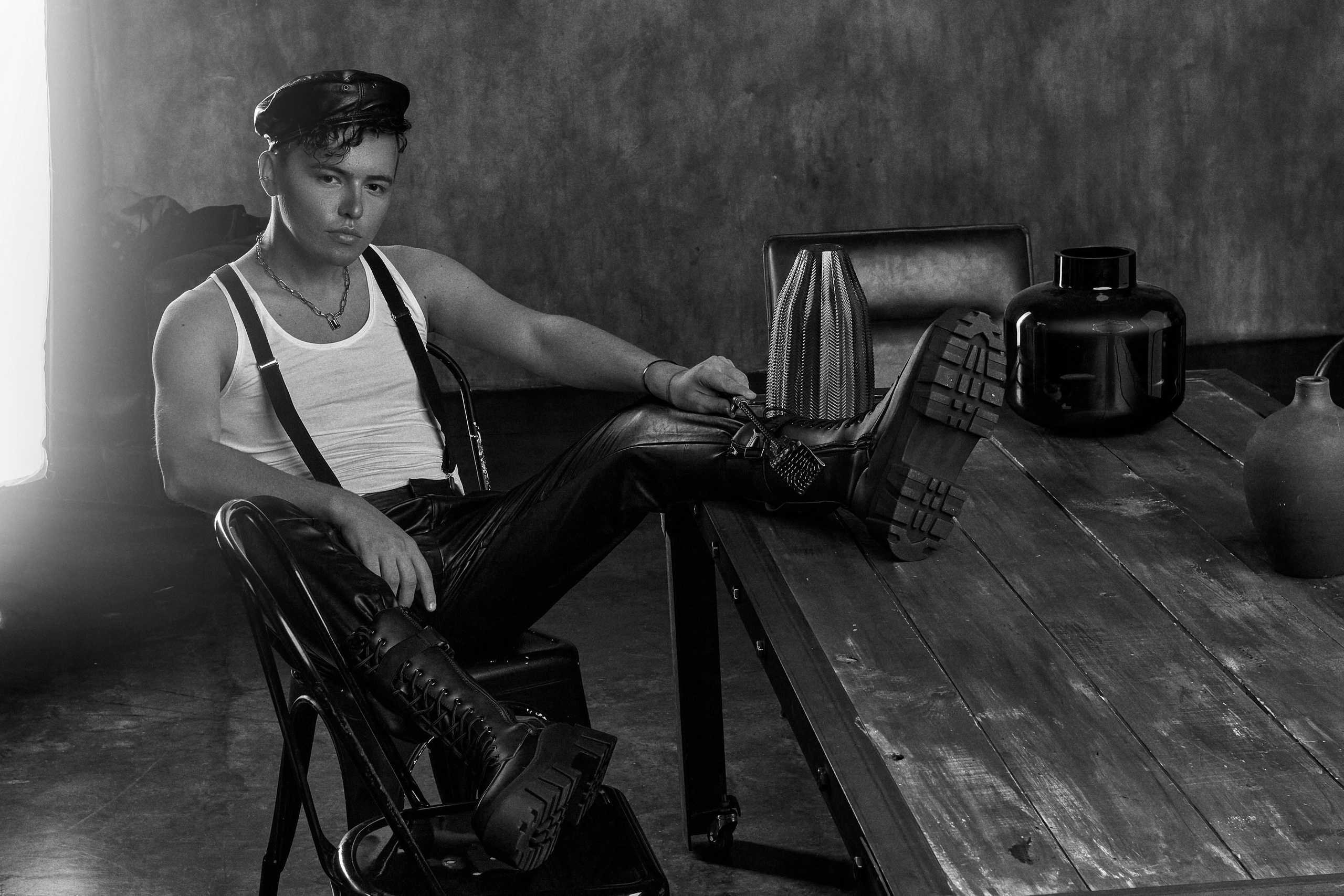 ARTEM x TOMOFFINLAND. ANDY KIN Мужской и ню-фотограф в Москве