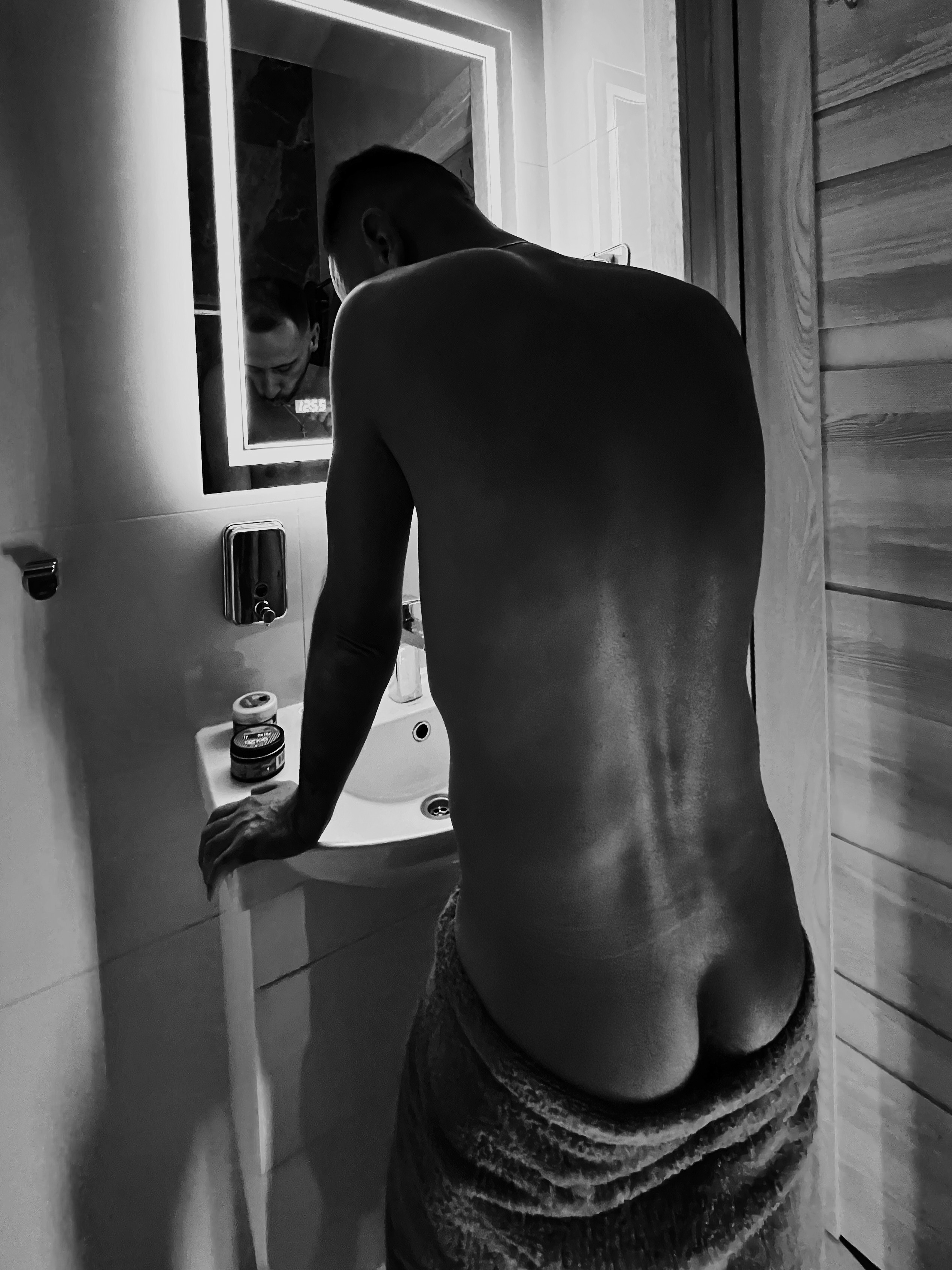 EUGENE x RENDEZVOUS. ANDY KIN Мужской и ню-фотограф в Москве