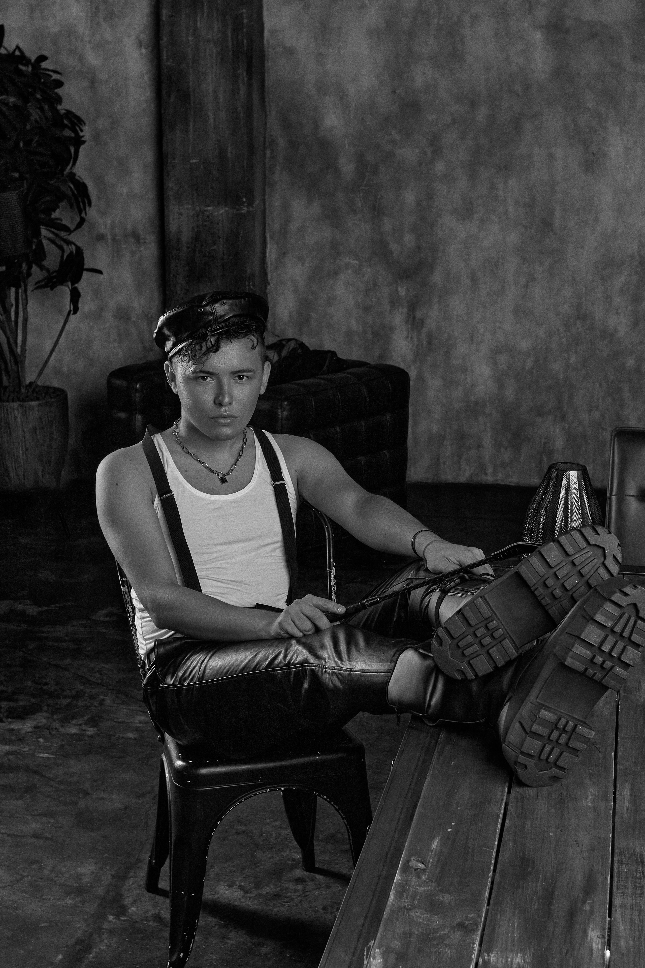 ARTEM x TOMOFFINLAND. ANDY KIN Мужской и ню-фотограф в Москве