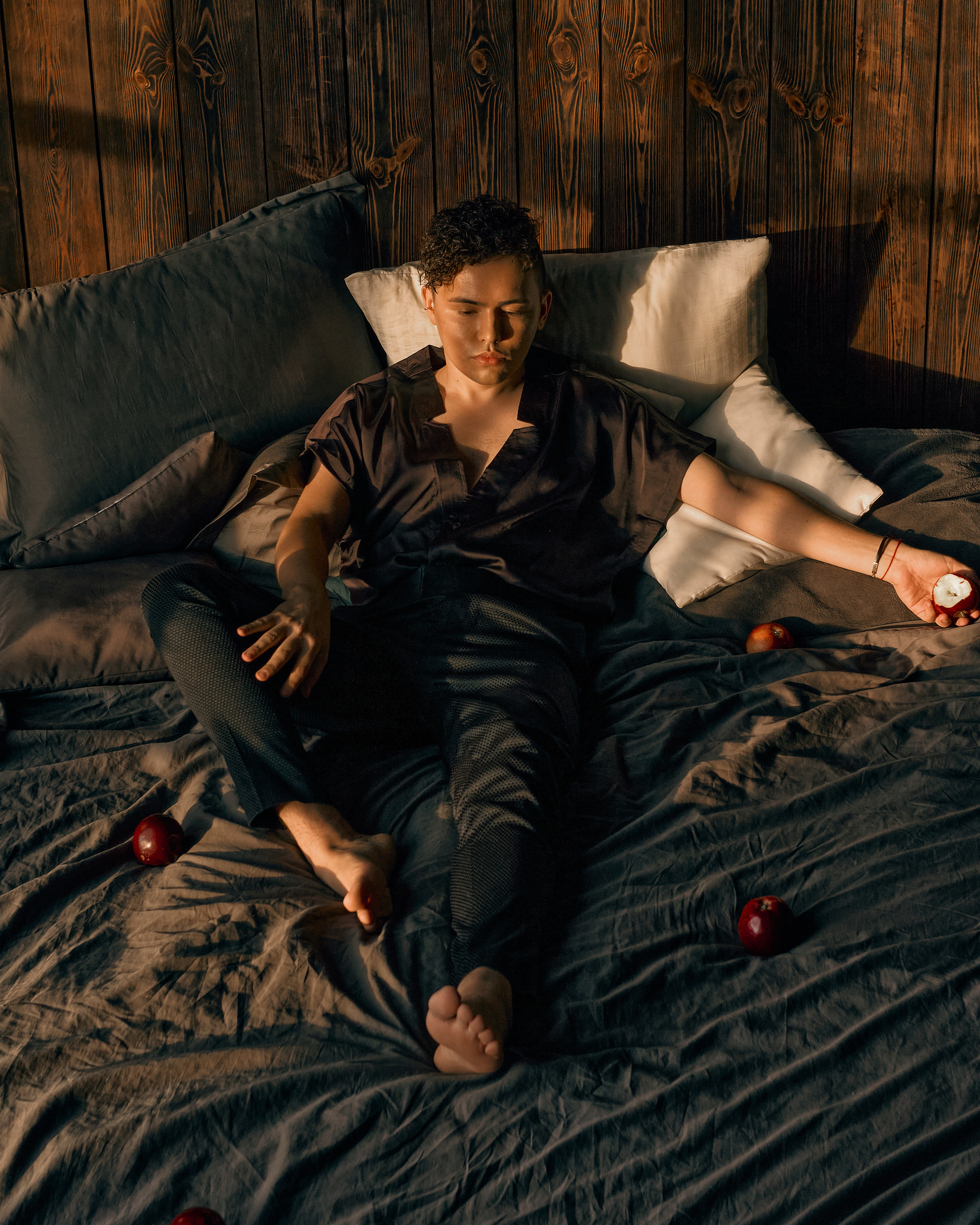 ARTEM x SERPENT. ANDY KIN Мужской и ню-фотограф в Москве