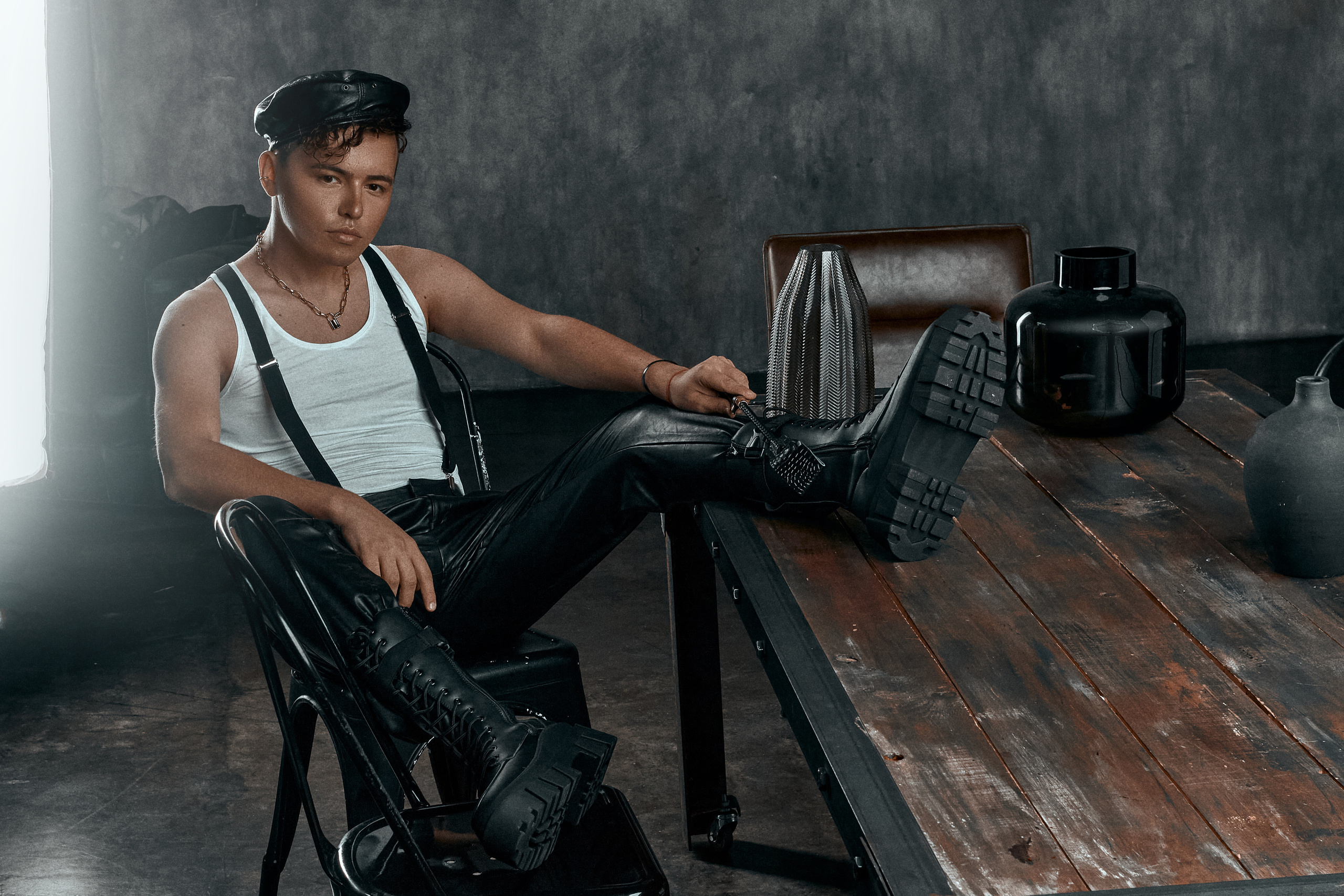 ARTEM x TOMOFFINLAND. ANDY KIN Мужской и ню-фотограф в Москве