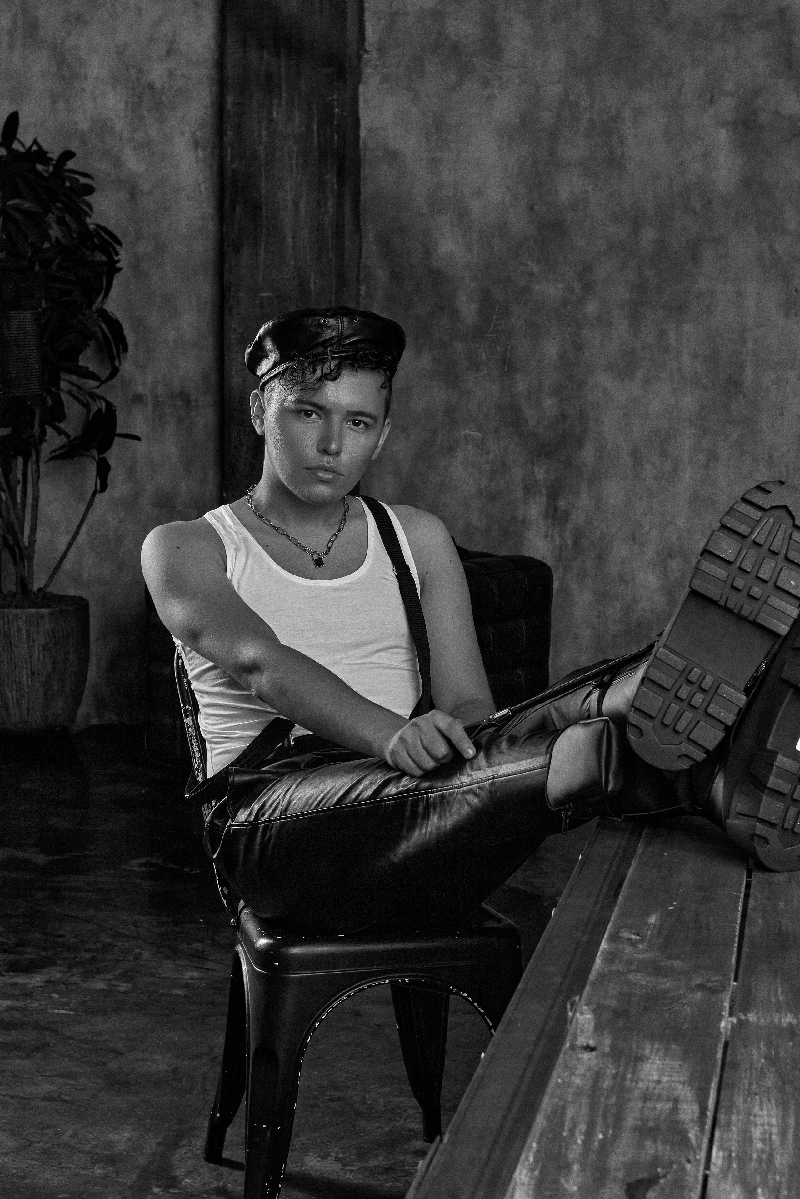 ARTEM x TOMOFFINLAND. ANDY KIN Мужской и ню-фотограф в Москве