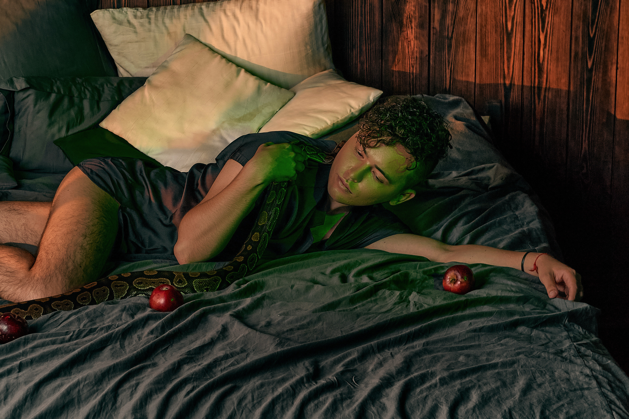 ARTEM x SERPENT. ANDY KIN Мужской и ню-фотограф в Москве