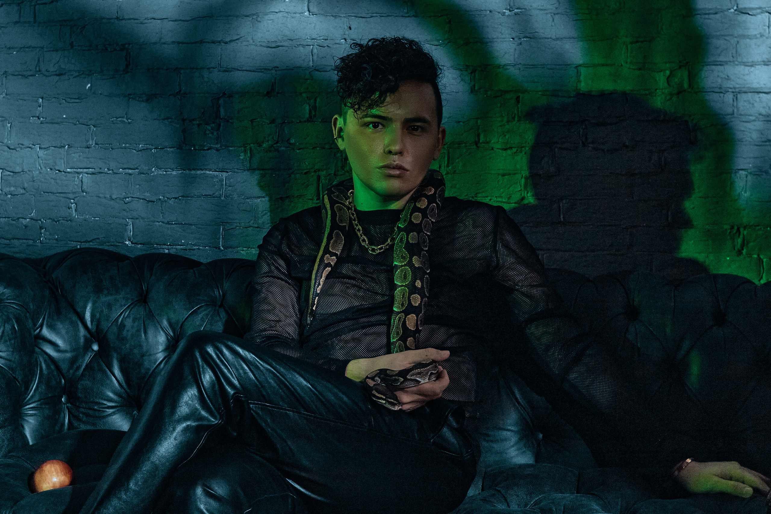 ARTEM x SERPENT. ANDY KIN Мужской и ню-фотограф в Москве