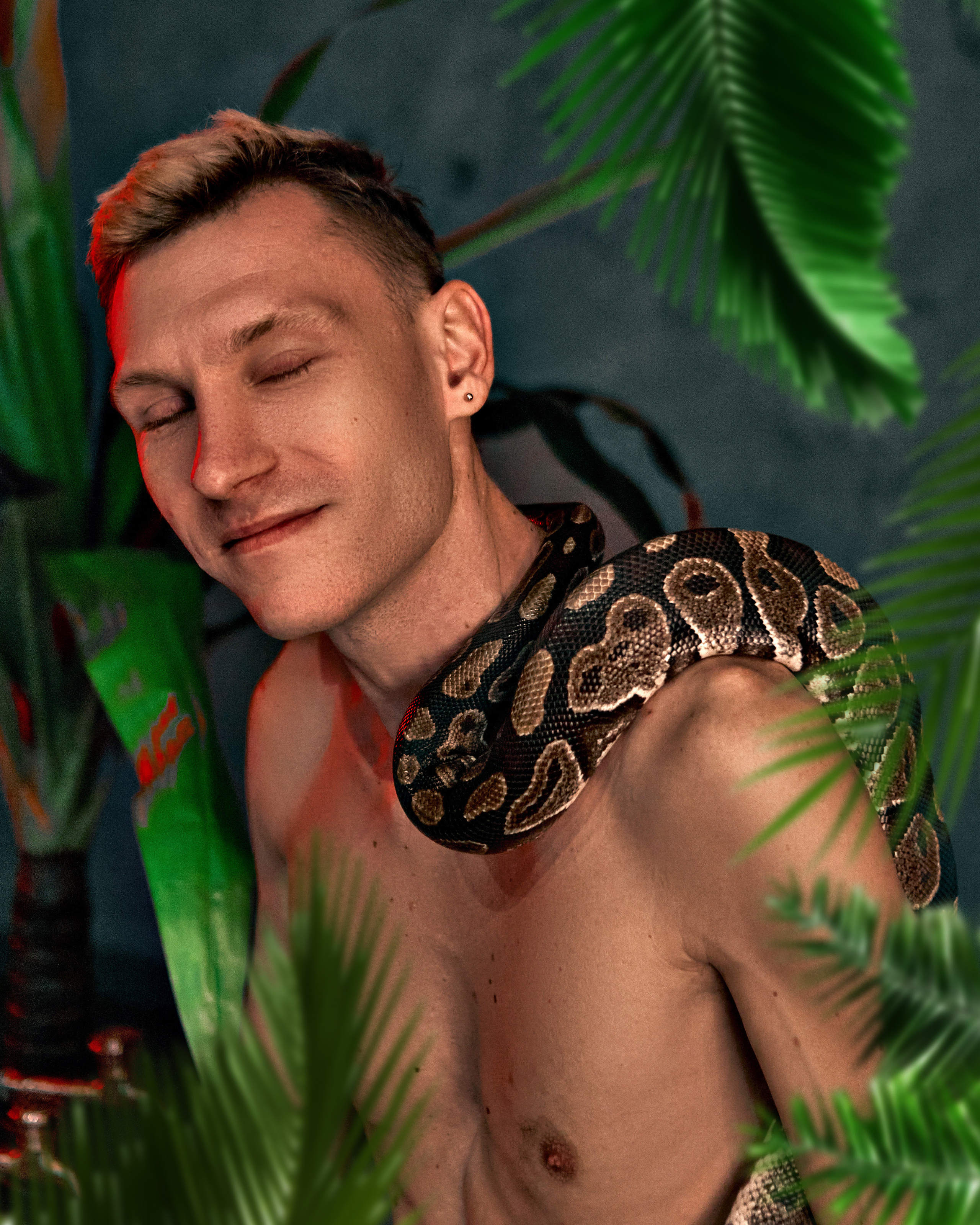 DENIS x SERPENT. ANDY KIN Мужской и ню-фотограф в Москве