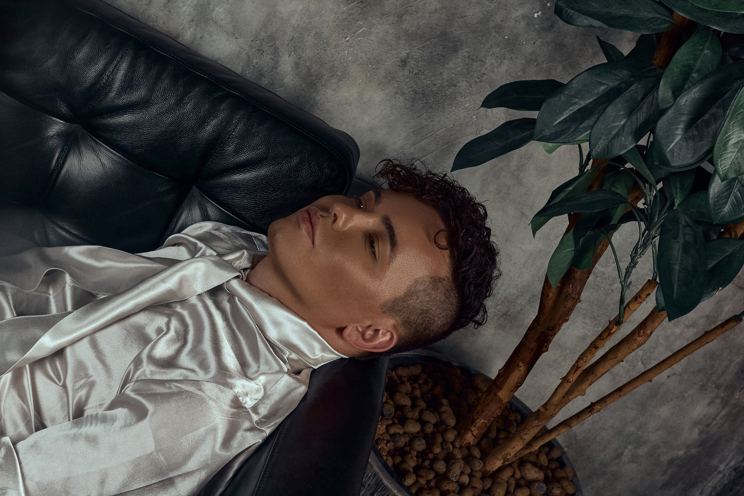 ARTEM x LOFT. ANDY KIN Мужской и ню-фотограф в Москве