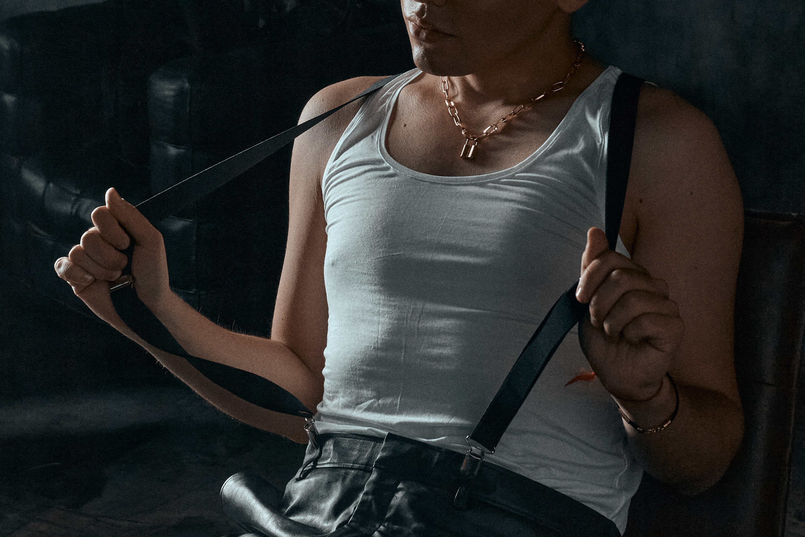 ARTEM x TOMOFFINLAND. ANDY KIN Мужской и ню-фотограф в Москве