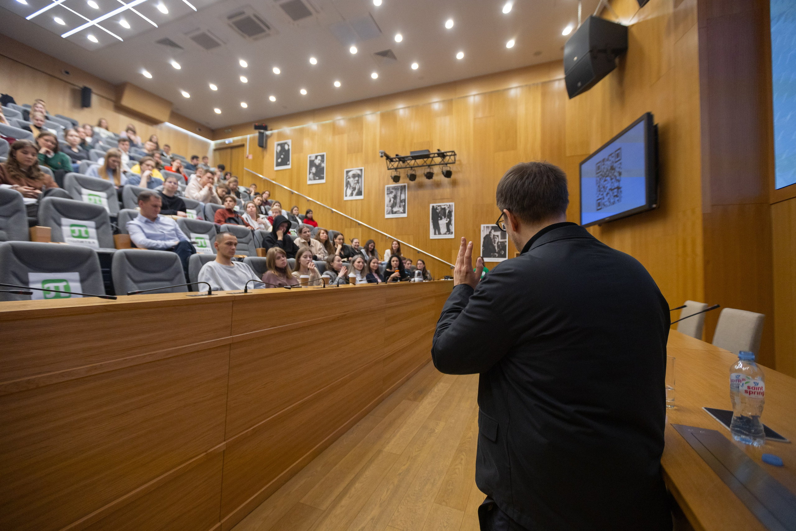 «АРЕХ. РетроПерспектива». Лекция Сергея Сенкевича в Политехе. Евгений Матвеев — фотограф в Санкт-Петербурге