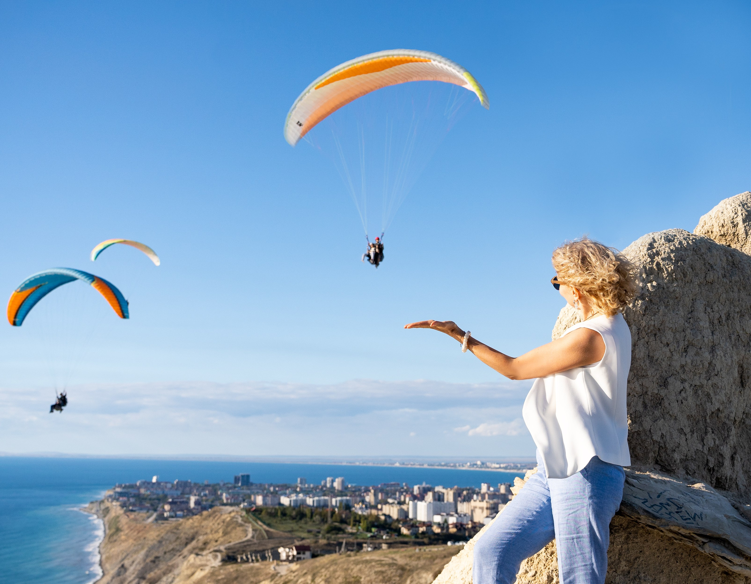 Фотосессия в Анапе — Ласточкины гнезда. Семейный и детский фотограф Екатерина Черняева. Снимаю портреты, love story, фотопрогулки, работаю на улице, в кафе, студии, дома у клиента