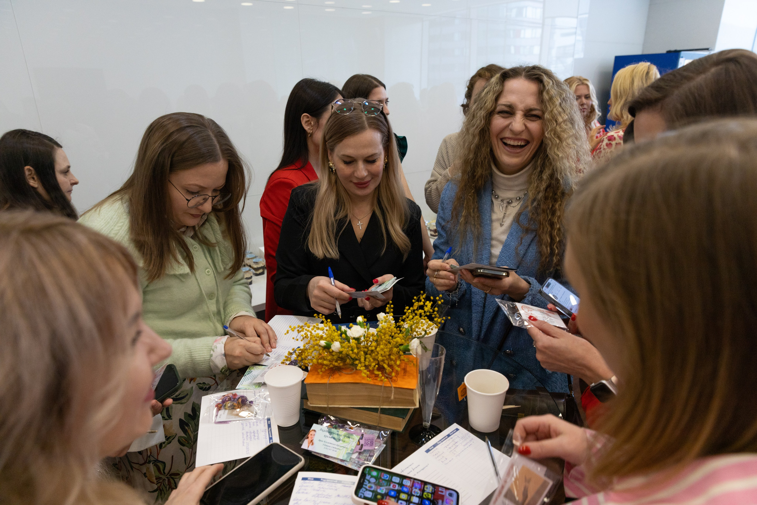 Презентация книги «История НИ одной женщины». Дацук Анна Фотограф из Екатеринбурга