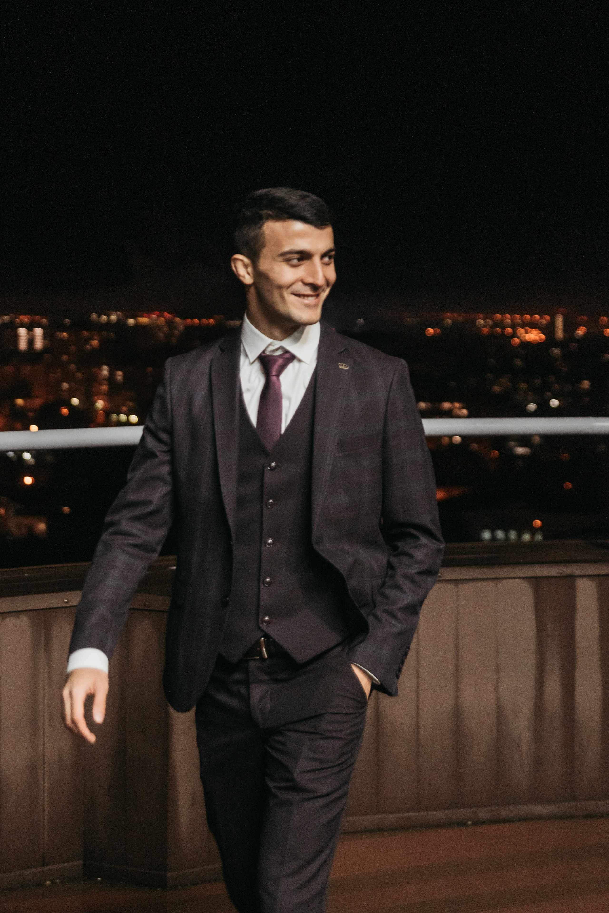 Свадебная фотосессия в Твери в красивой локации в замке в Московской области. Свадебный фотограф в Твери, Москве и Санкт-Петербурге Денисова Екатерина