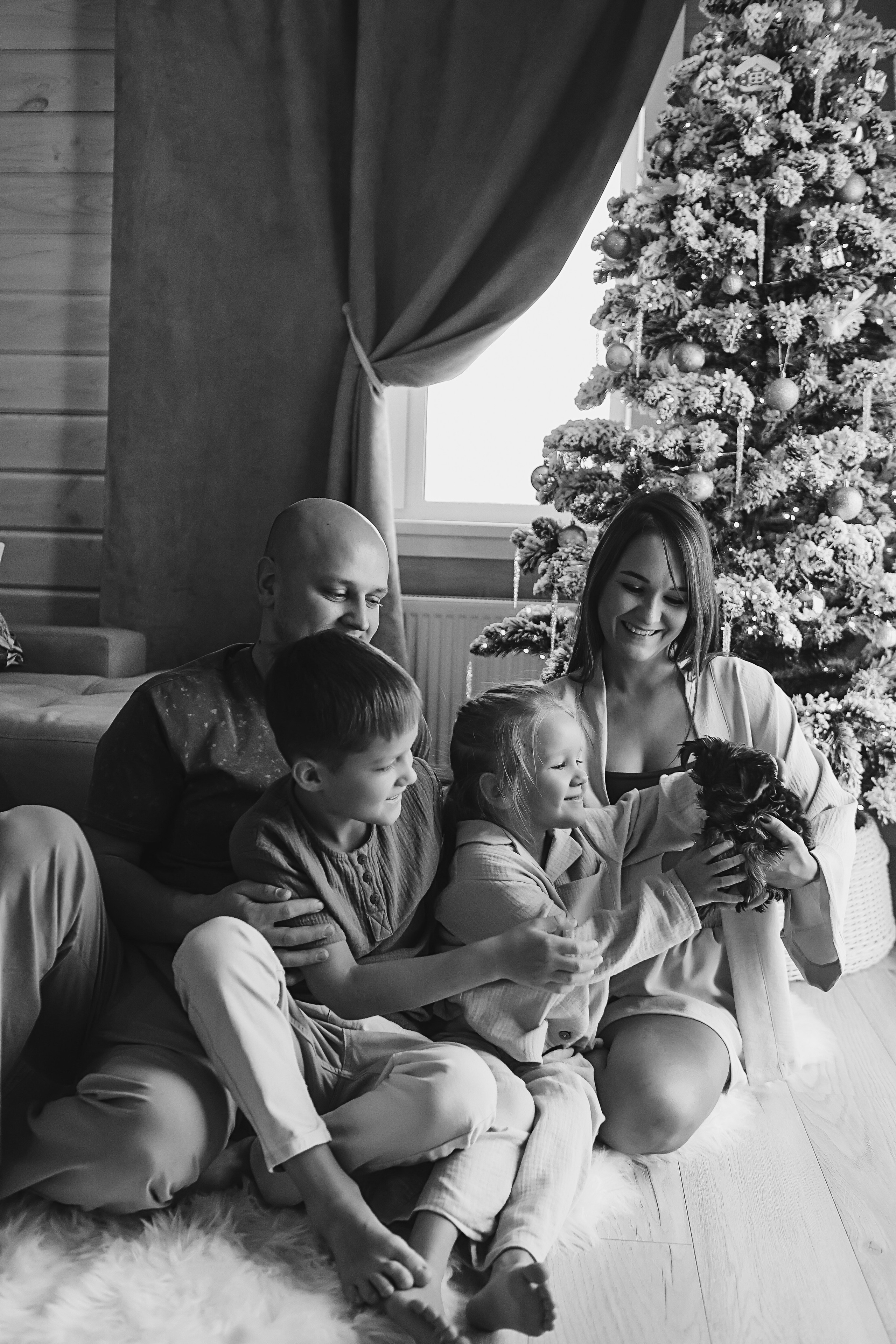 Домашняя. Семейный фотограф Тюмень, фотограф на роды Салмина Мария