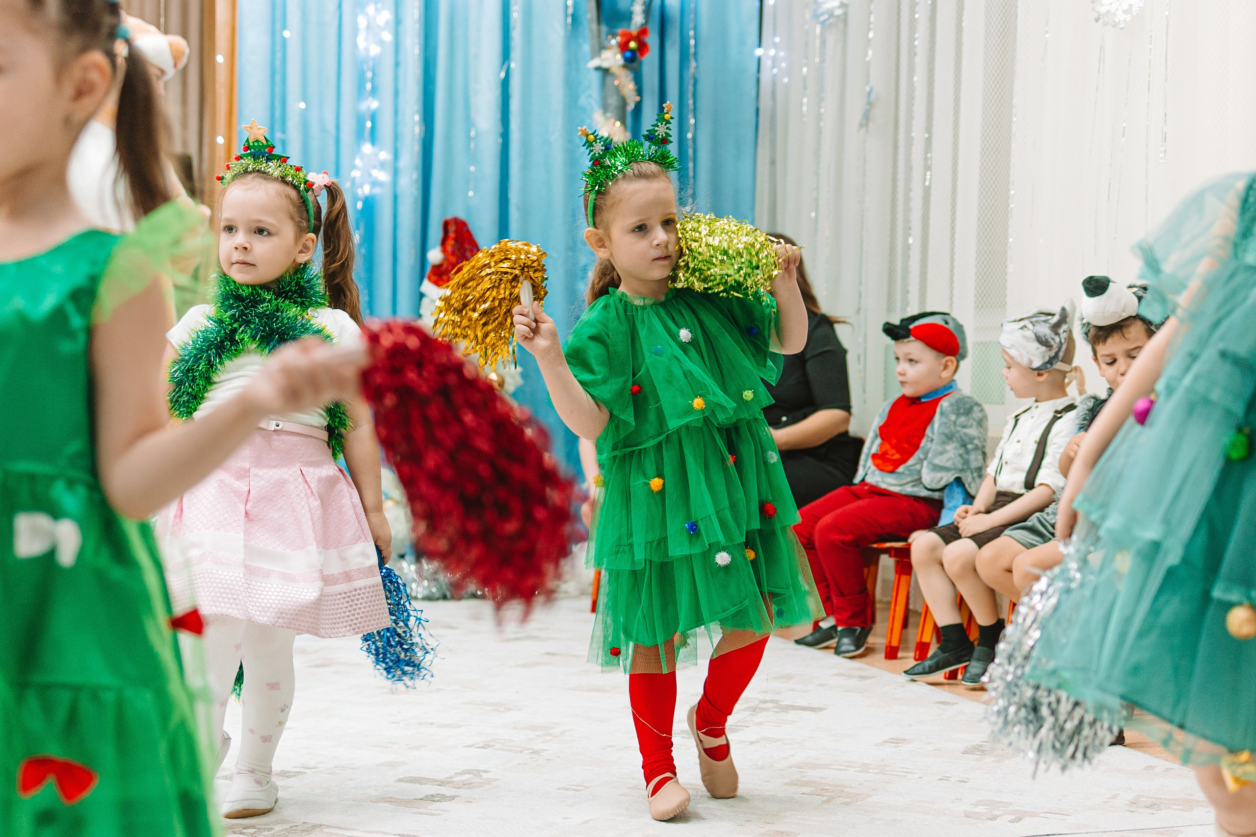 Утренник+портреты. Семейный фотограф Тюмень, фотограф на роды Салмина Мария