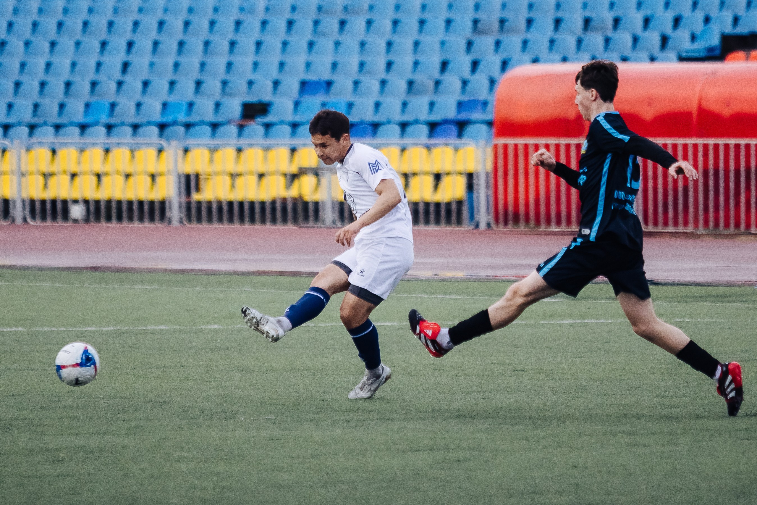 ФК «Металлург-Магнитогорск» — ФК «Триумф» // 03.05.25. Денис Прохоров Фотограф в г. Магнитогорск