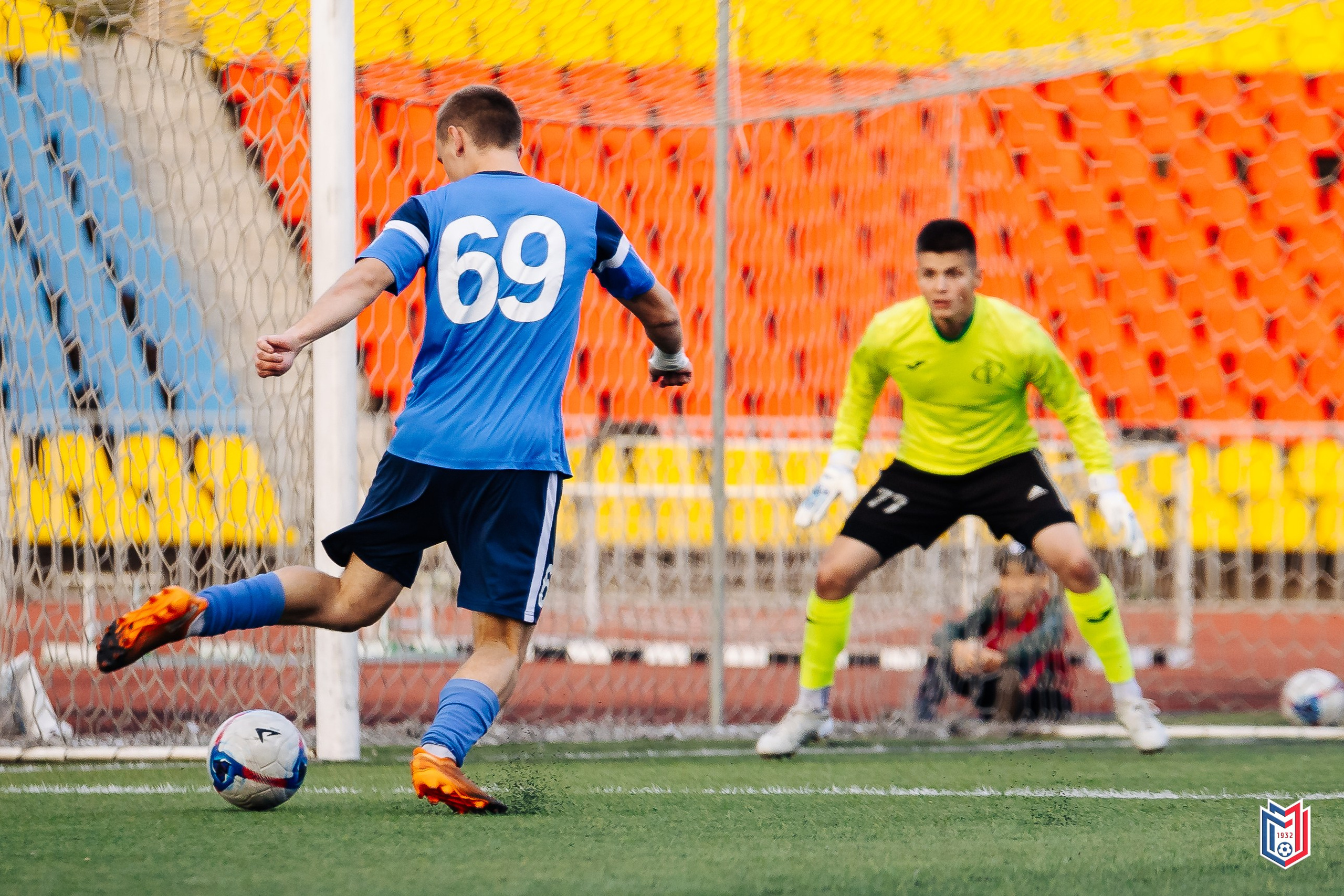 ФК «Металлург-Магнитогорск» — «СибГУФК Иртыш-2» // 21.09.24. Денис Прохоров Фотограф в г. Магнитогорск