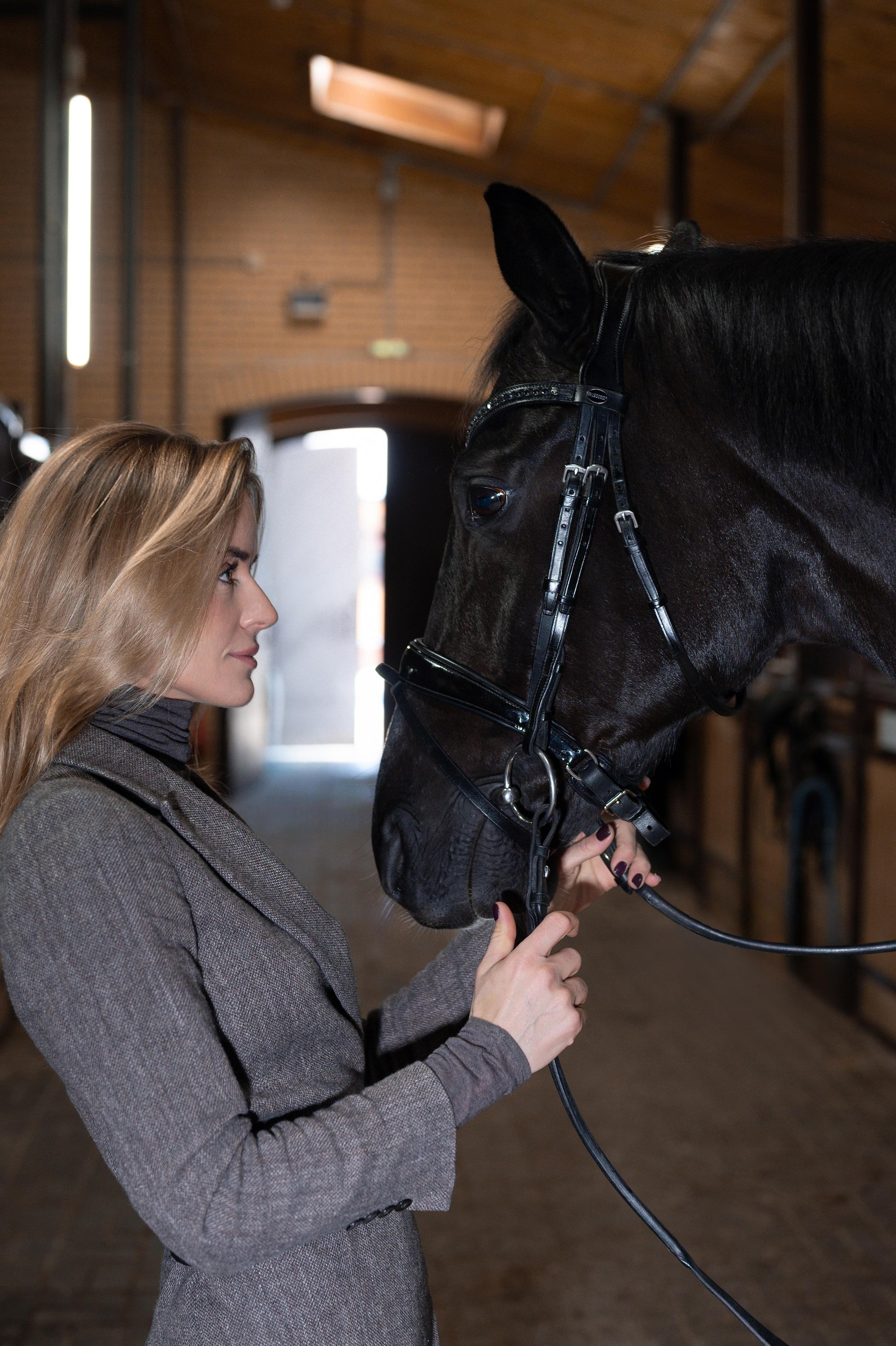 Фотосессия в конюшне. Фотограф Юлия Кондратьева