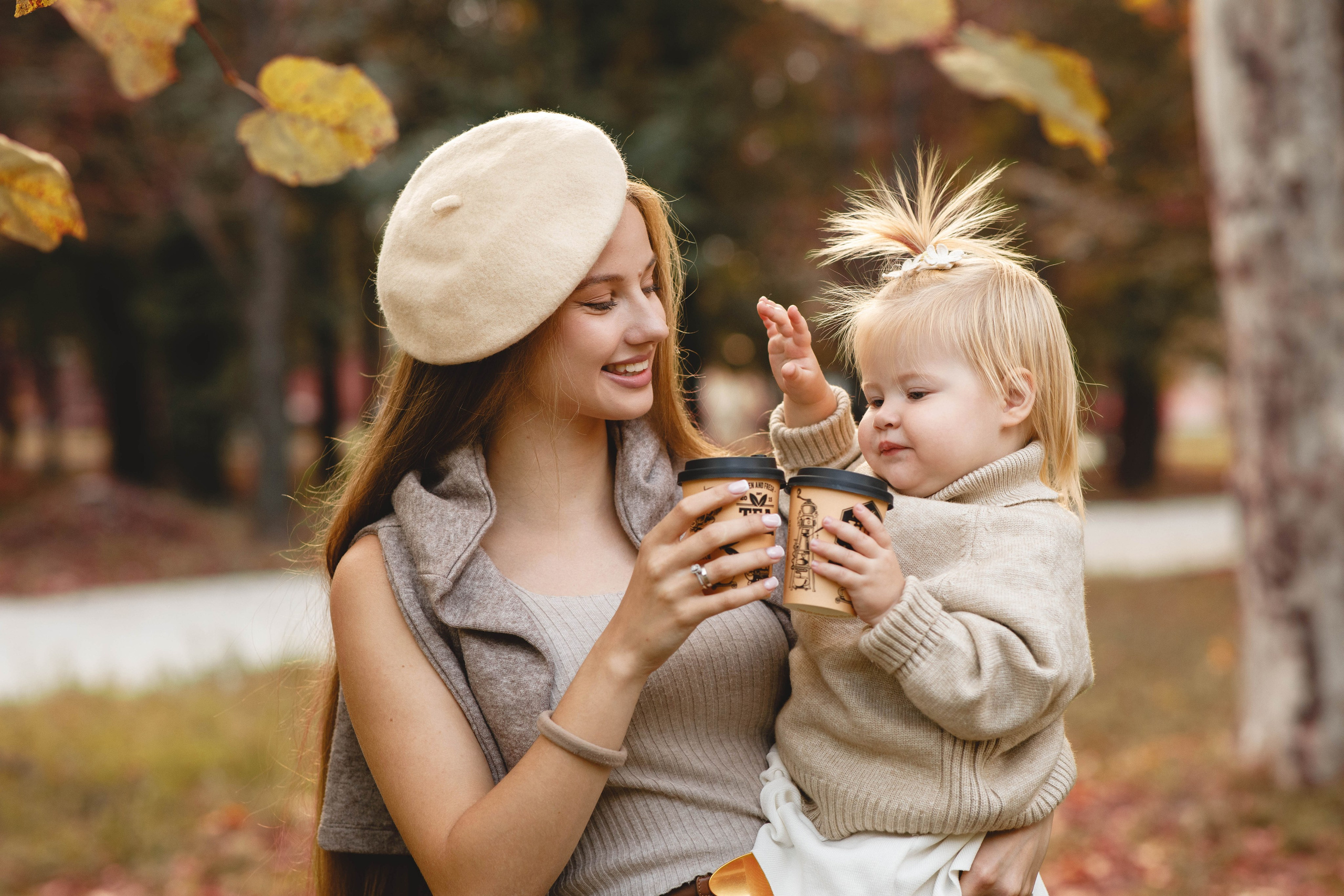 Семейная фотосессия в сквере имени Юрия Гагарина. Фотограф во Владикавказе Юрий Геворгизов