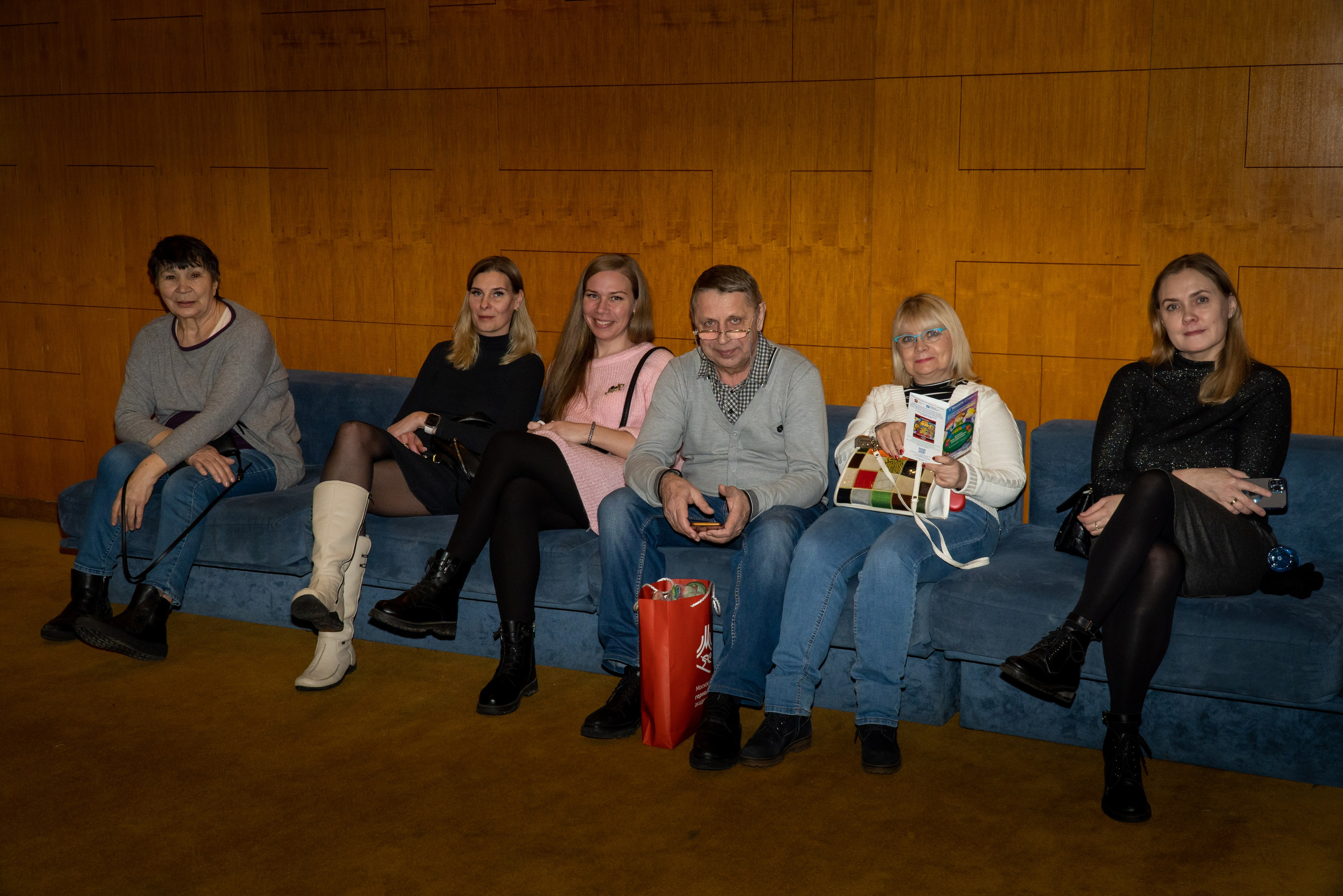 Съёмка концерта для Домисольки, большой концертный зал Космос. «Студия DRONAVT`s» — видеосъёмка и фотография г. Москва