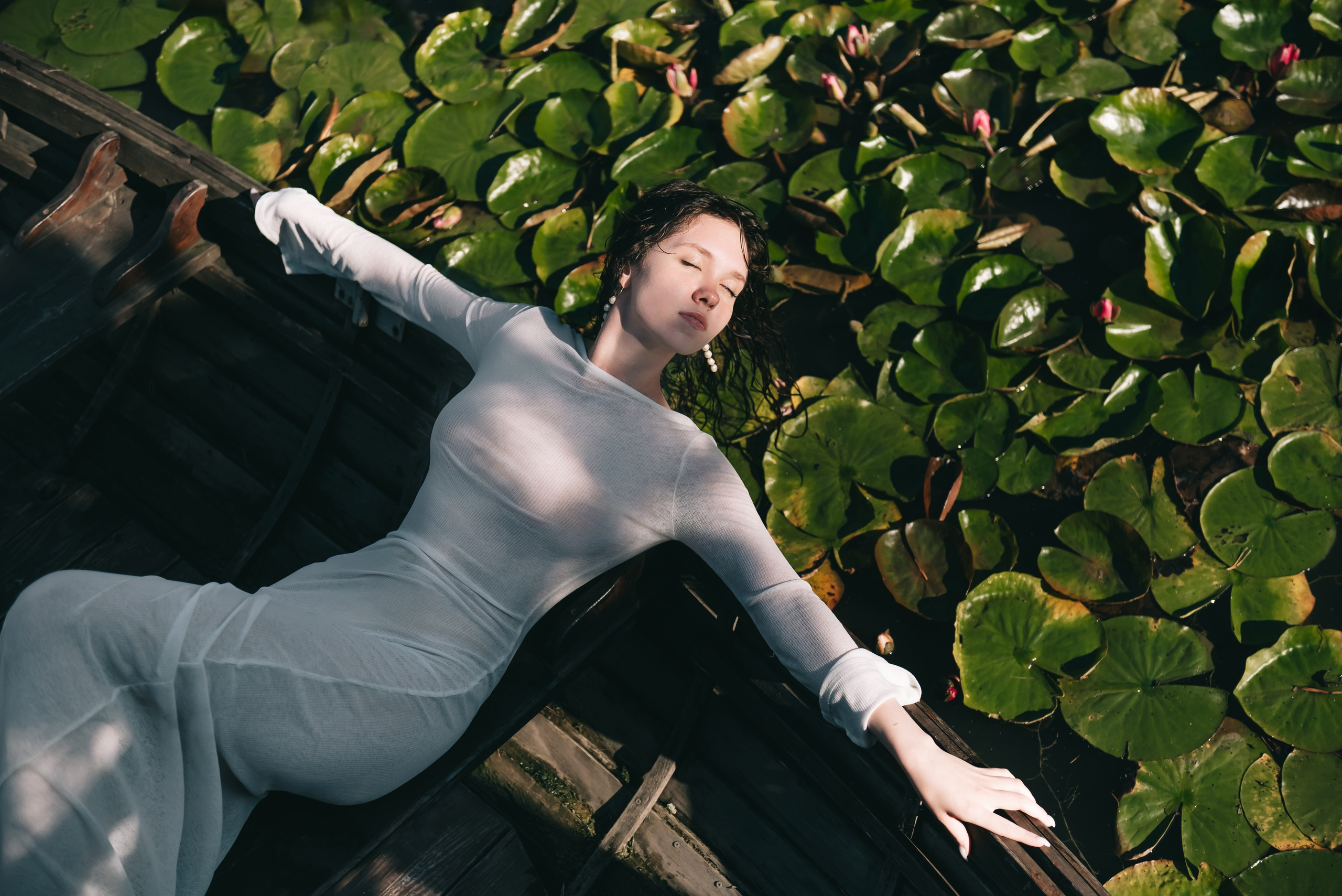 Фотосессия с кувшинками в Таёжной Заимке в г. Кемерово