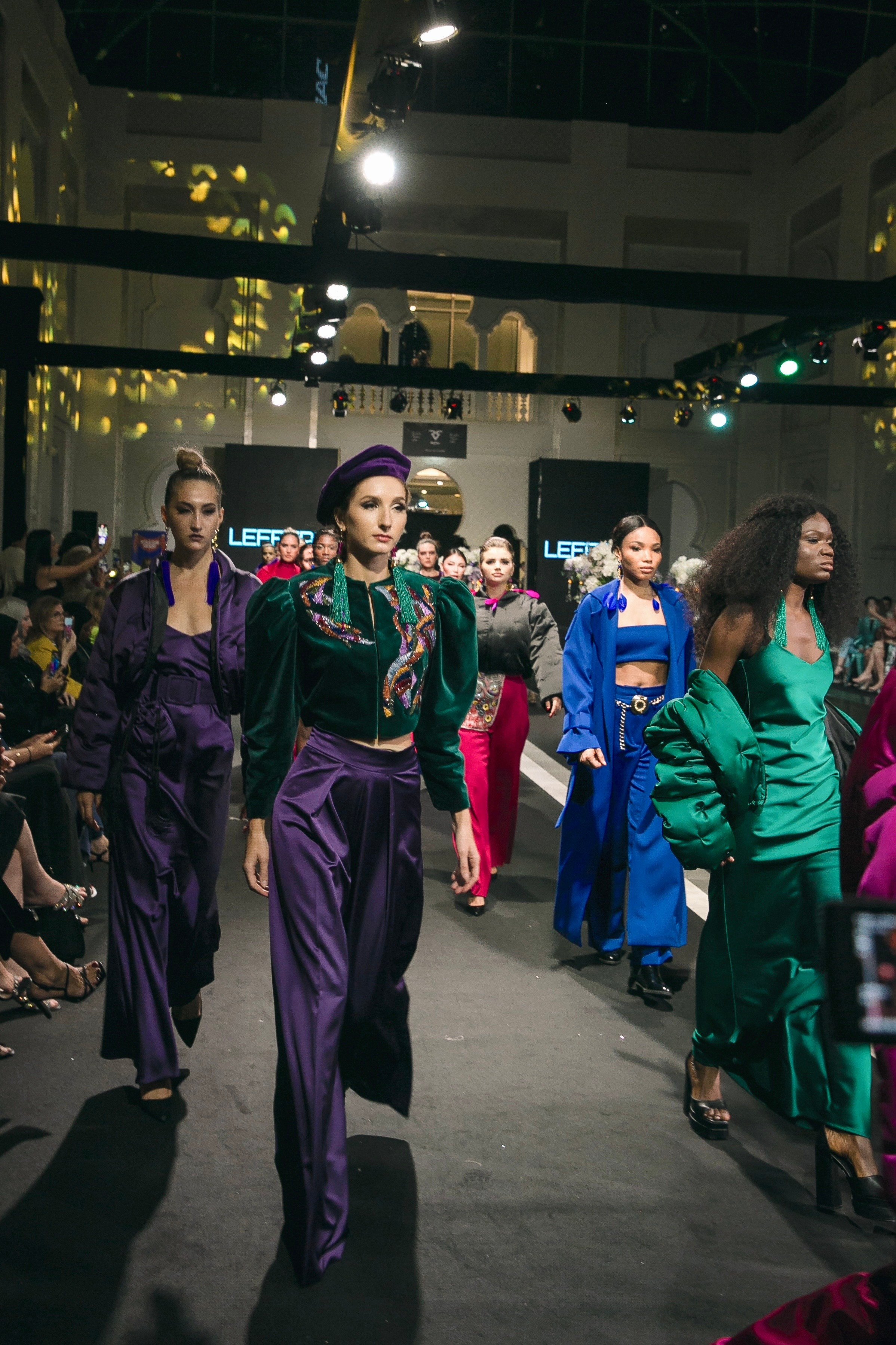 Показ в Дубае LEFFERS. Фотограф и видеограф Анна Домашенко