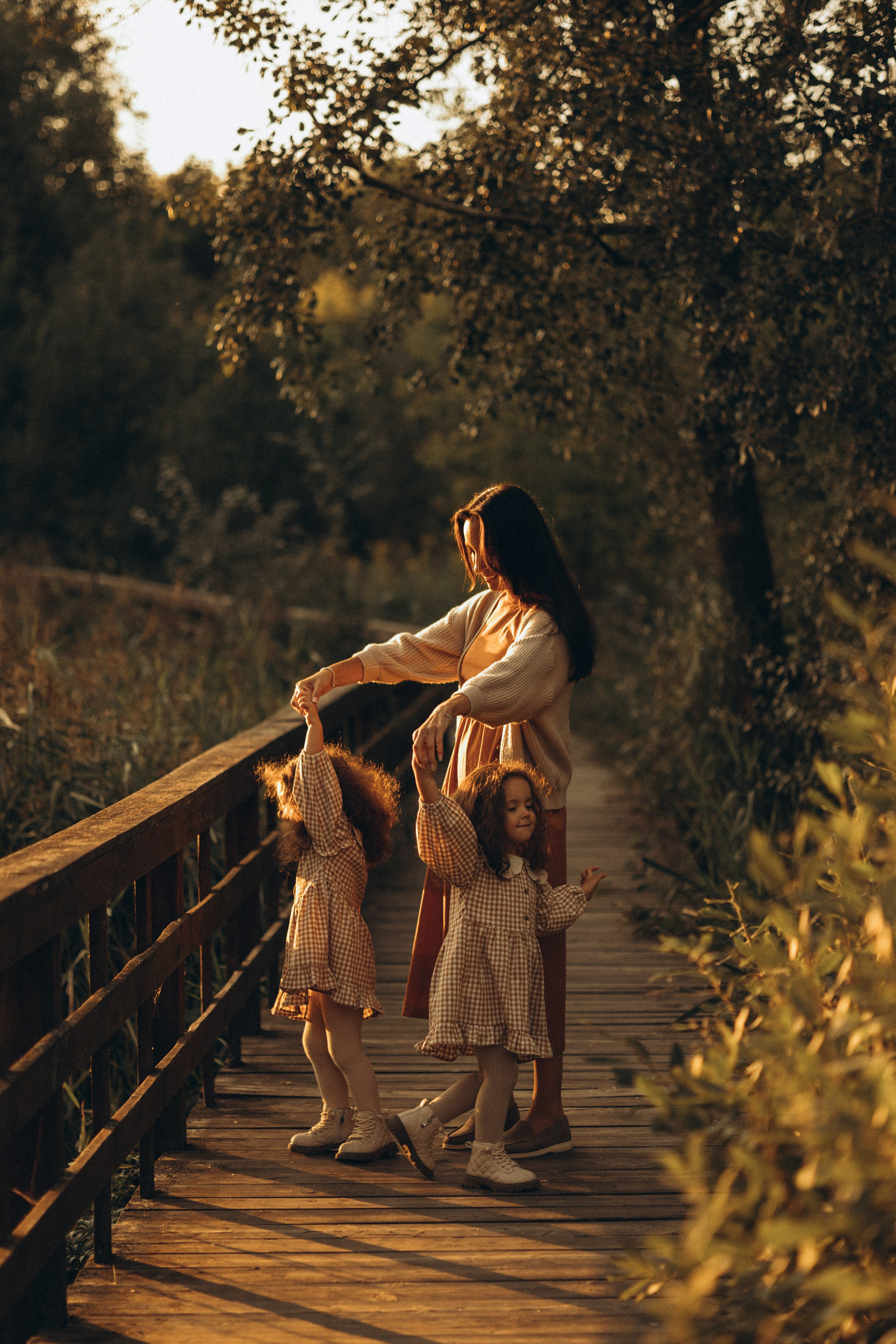 Оливия, Амелия и родители. Семейный фотограф Москва Валерия Белова