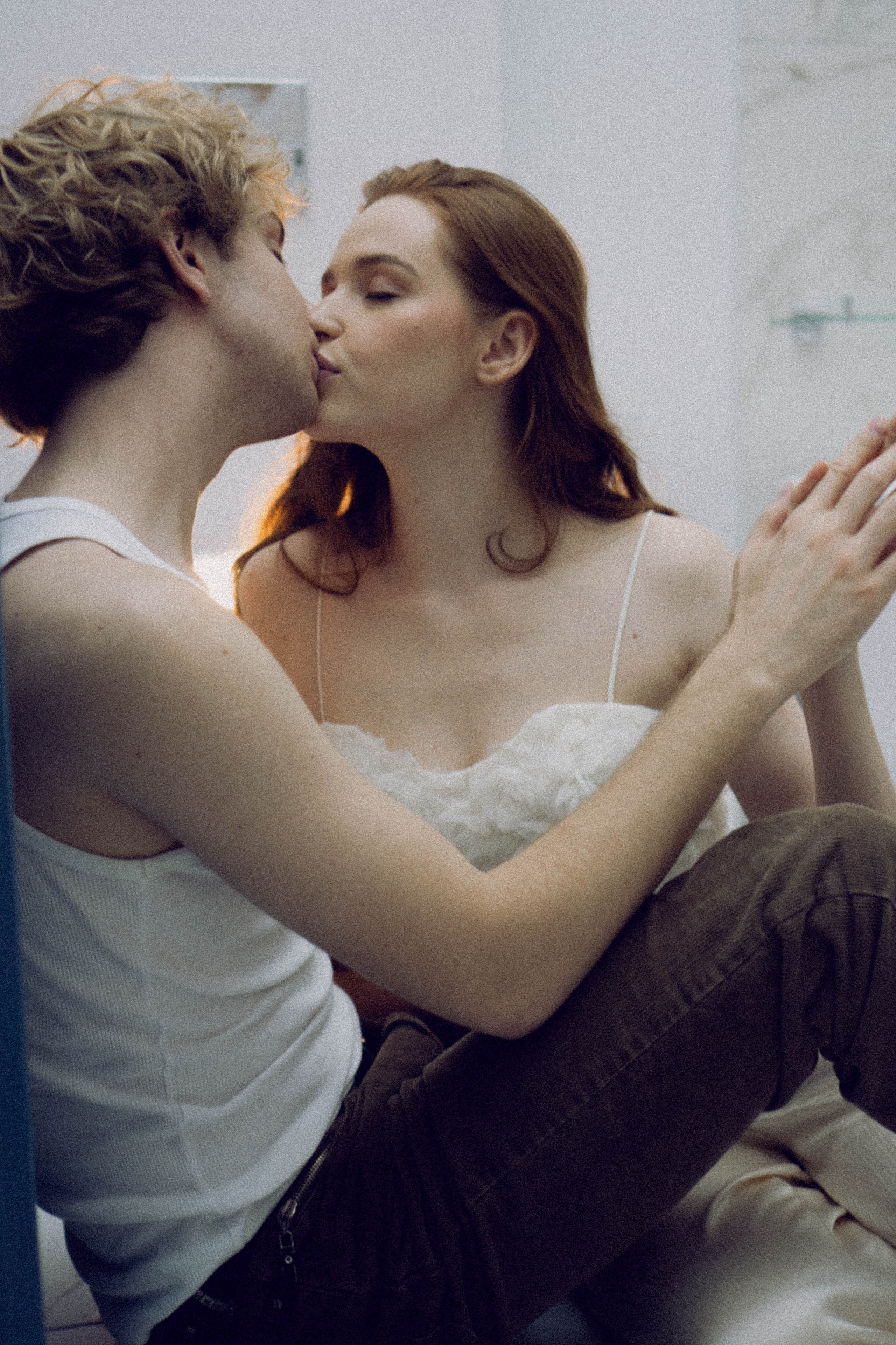 СВАДЕБНАЯ СЬЕМКА В ОТЕЛЕ. СБОРЫ ЖЕНИХА И НЕВЕСТЫ И ТАКЖЕ ТОР И ПОДГОТОВКА К ПРОГУЛКЕ. Профессиональный фотограф, Санкт-Петербург — Виктория Богомолова