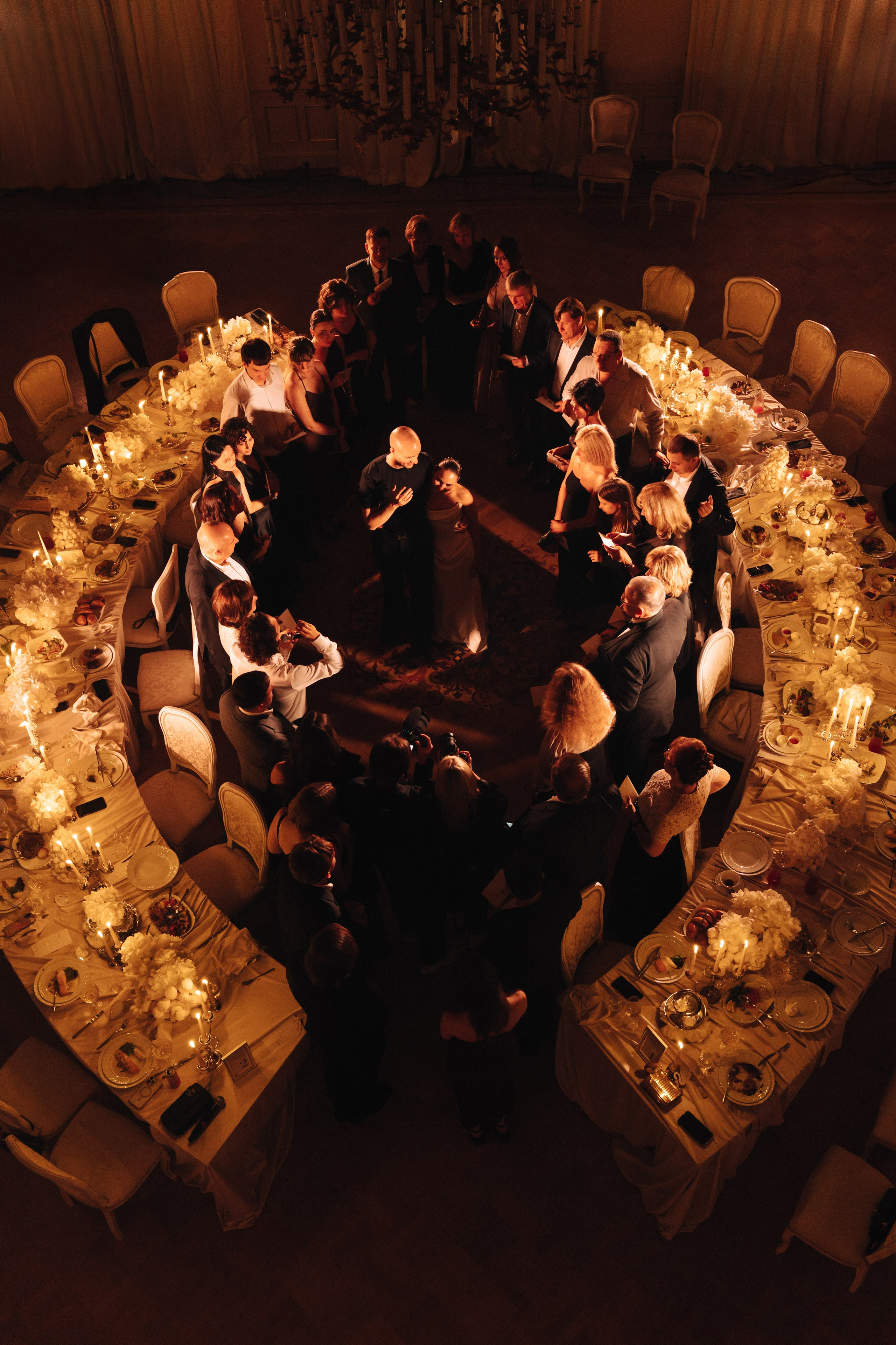 Вова и Лиза. Питер. Гранд Отель Европа, 1 дворец бракосочетания и особняк Мясникова. Свадебный фотограф Катерина Чулкова