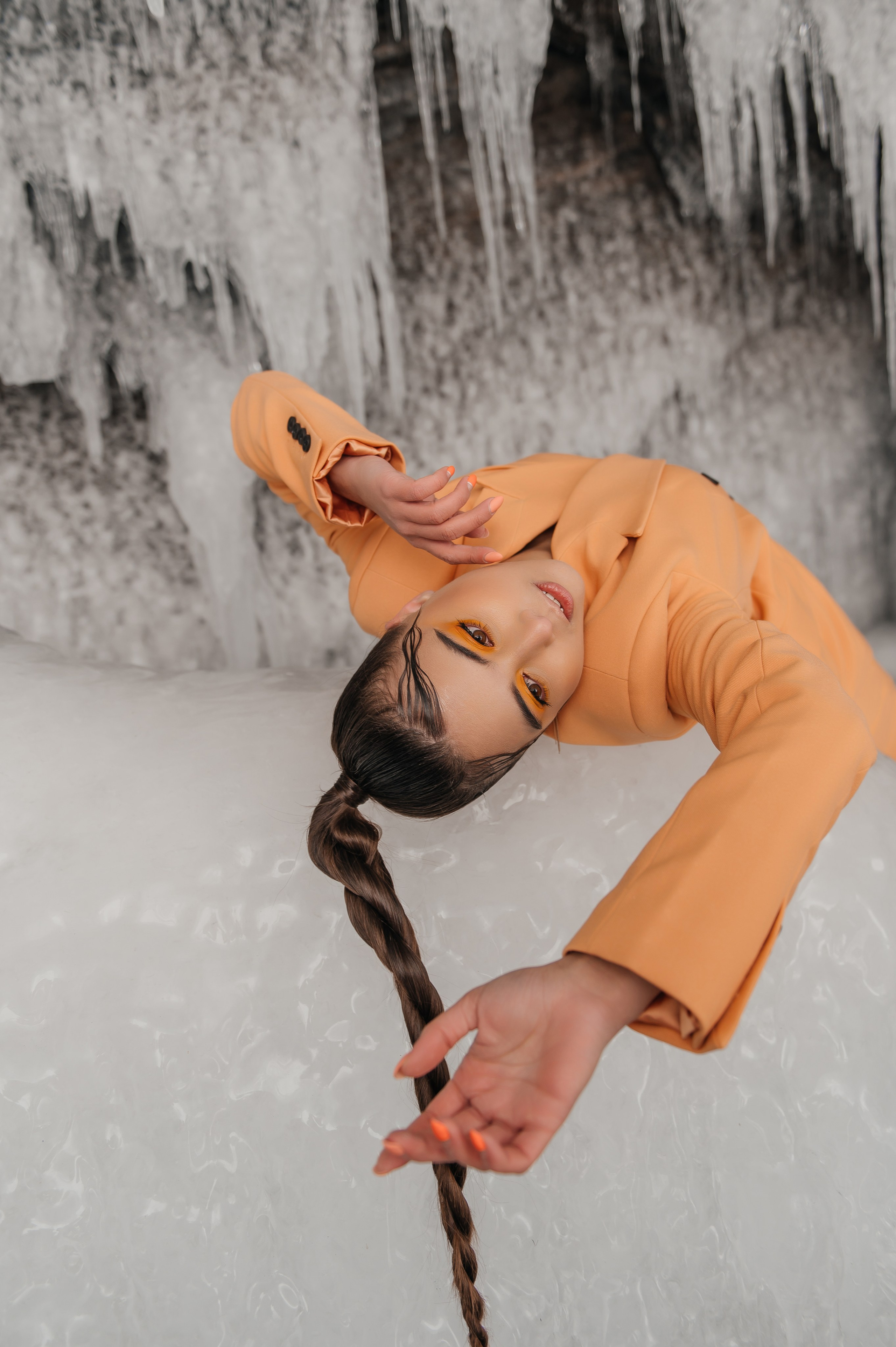 Женская съемка на Байкале. Фотограф Москва и Видеограф Москва