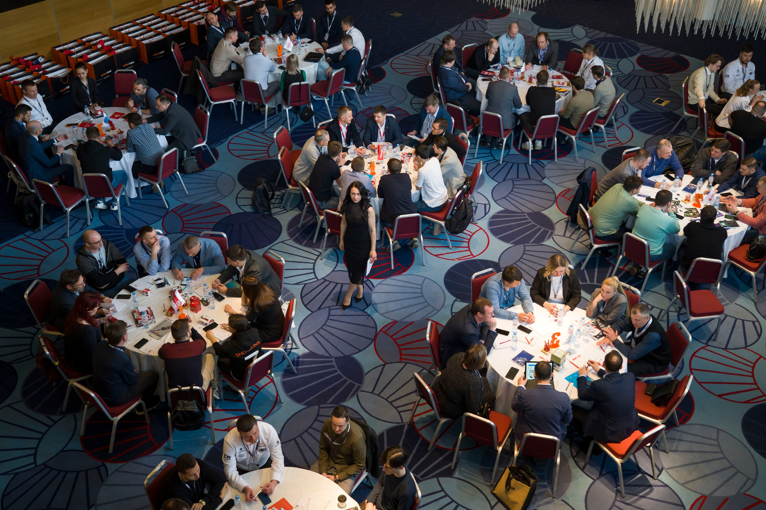 бизнес встреча форум конференция поставщиков и закупщиков автодилеров комплектующих автомобилей машин авто 